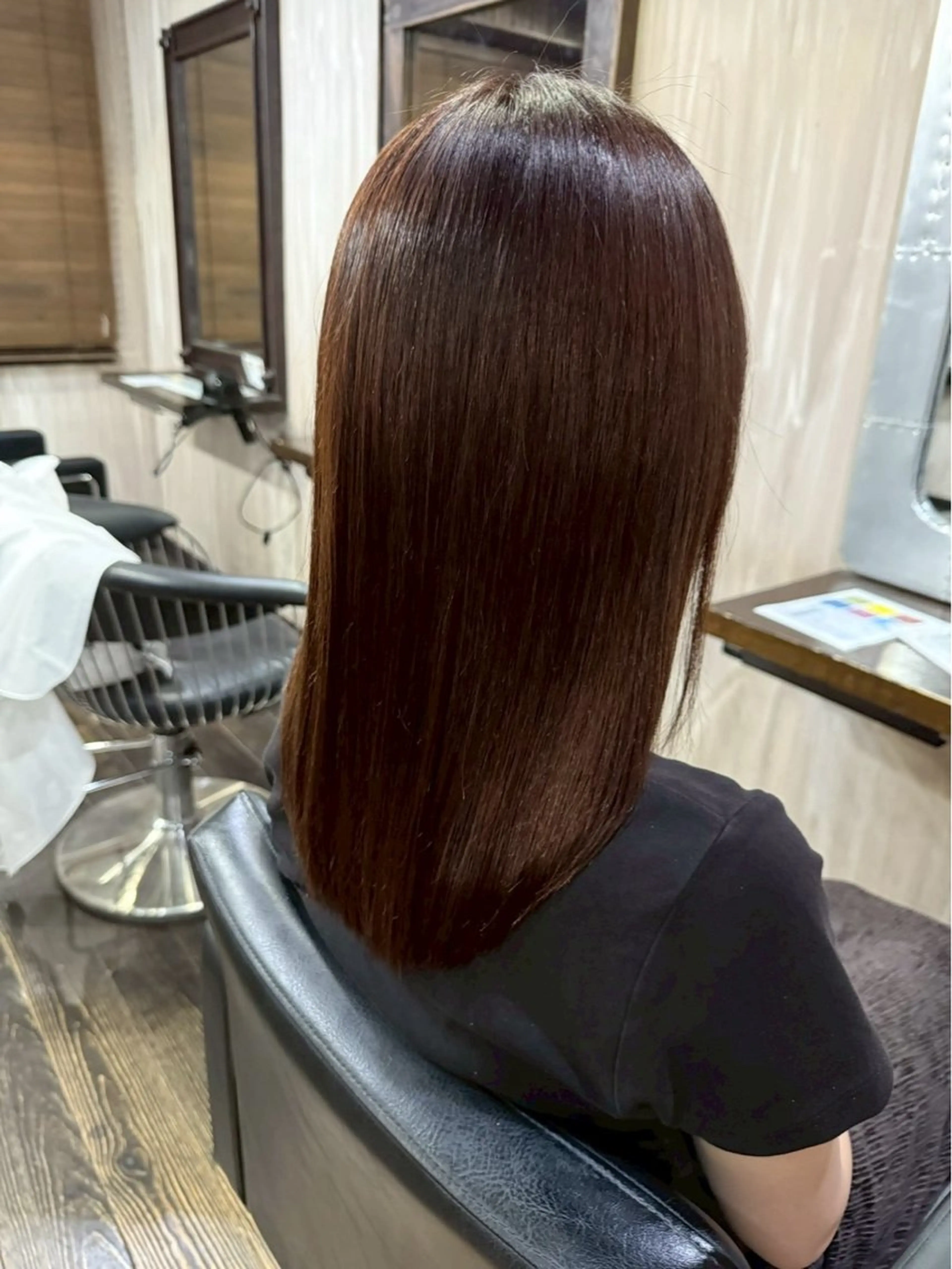 ブリーチ無しカラー➕うる艶トリートメント付き✨の写真