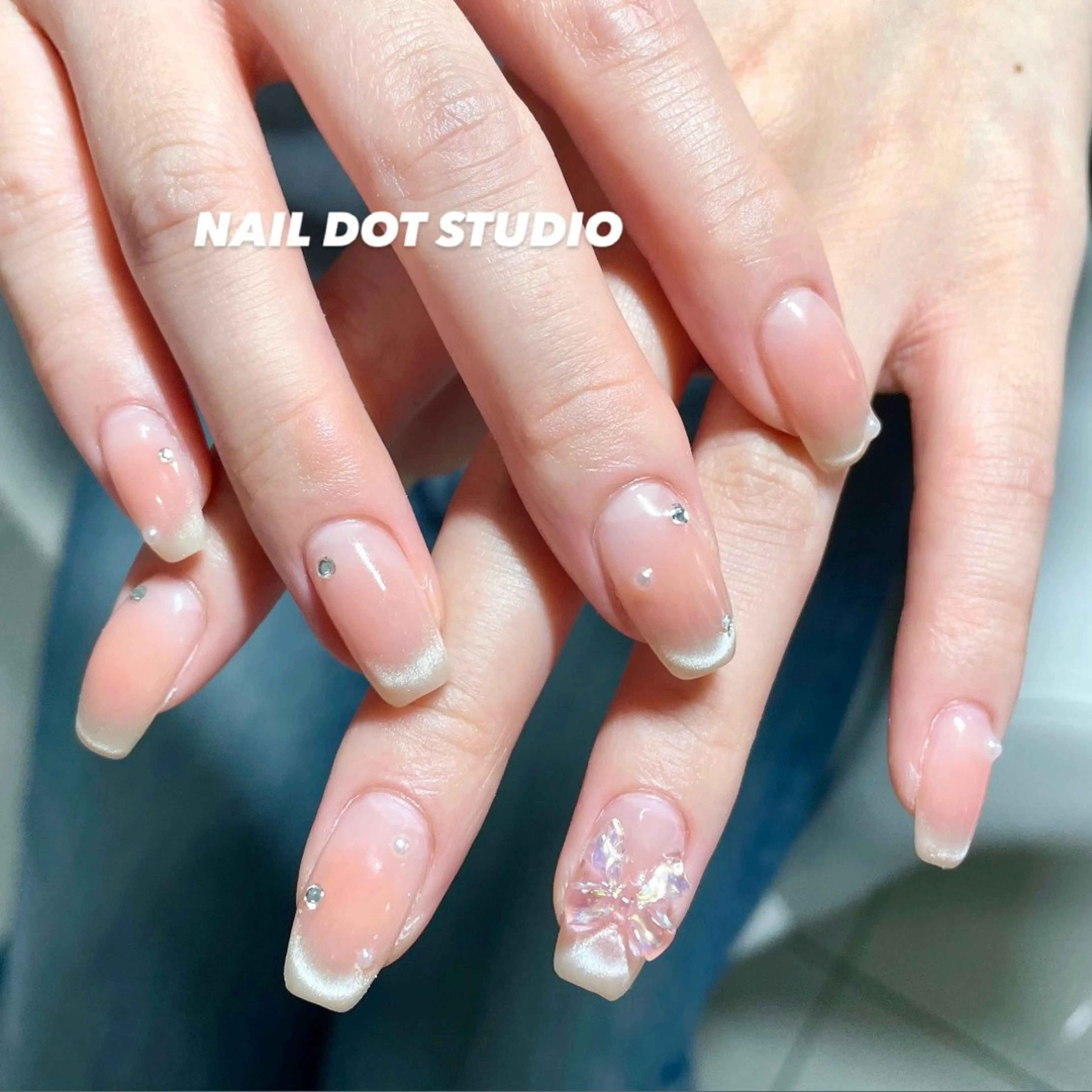 ネイル フレンチネイル マグネットネイル マグネットフレンチ NAIL DOT STUDIO堺筋本町のネイルデザイン