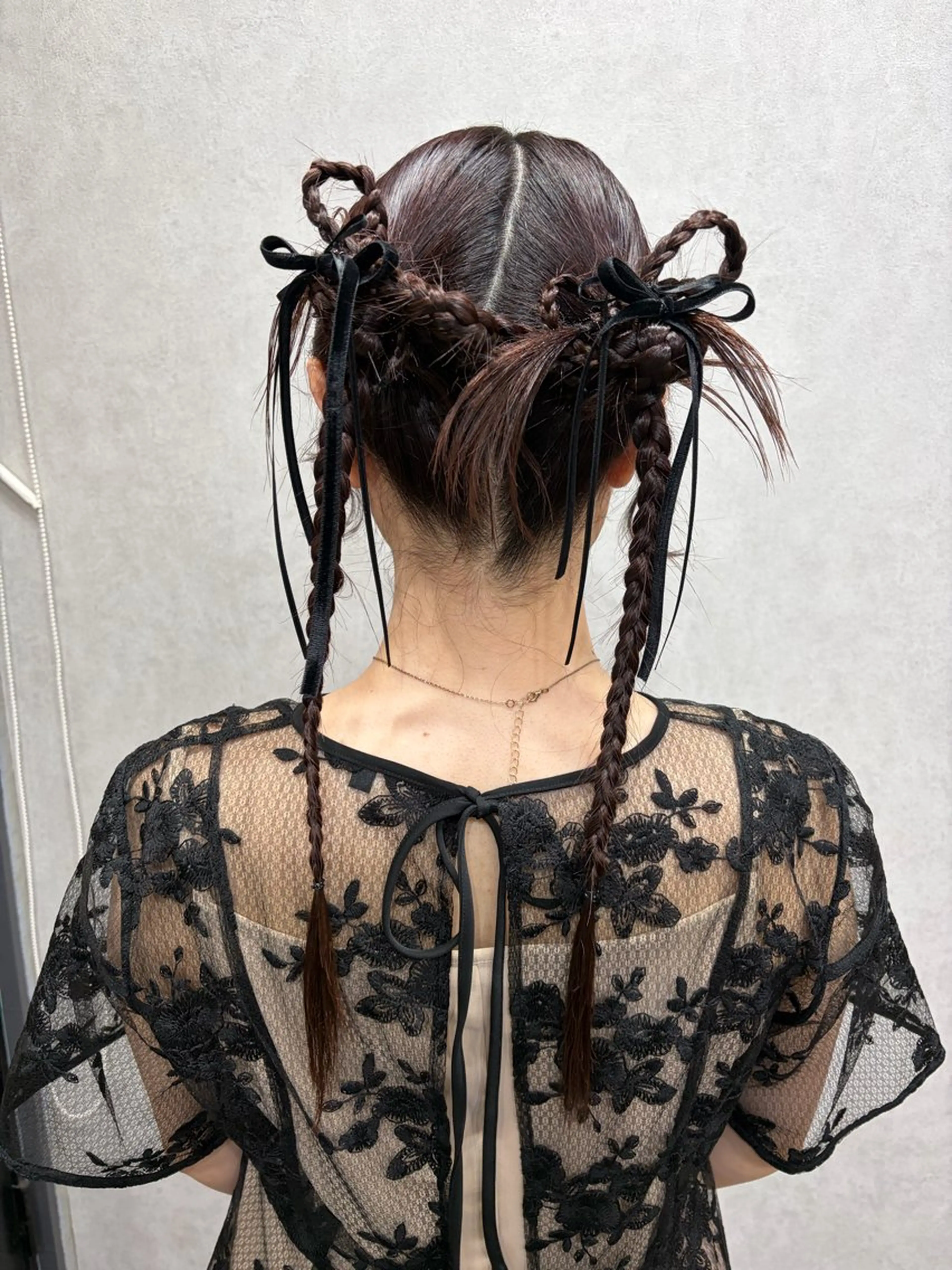 ロング ヘアセット maya レイヤーカットのヘアスタイル