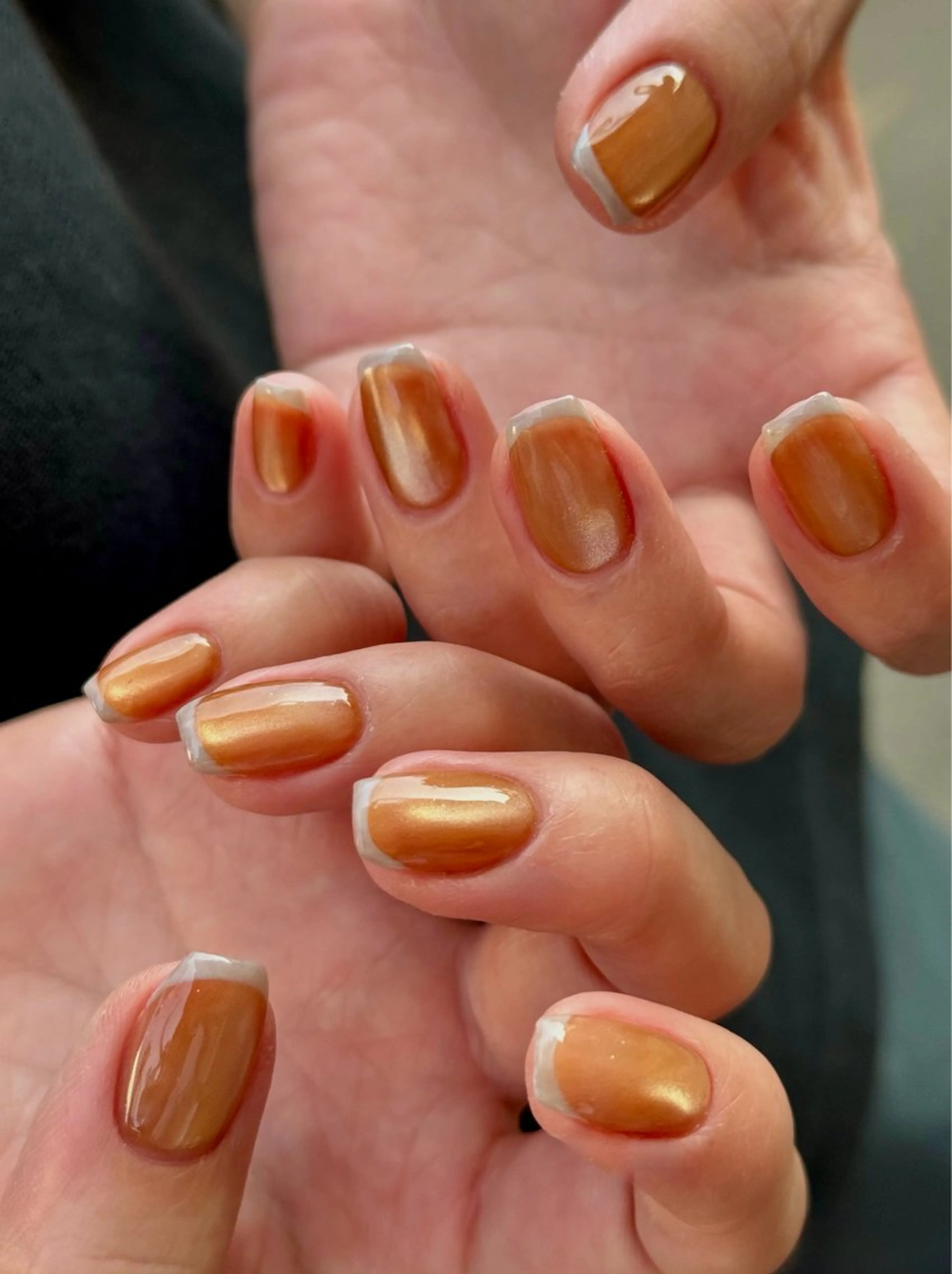 ネイル アートネイル フレンチネイル マグネットネイル マグネットフレンチ ハンドネイル Blé nailのネイルデザイン