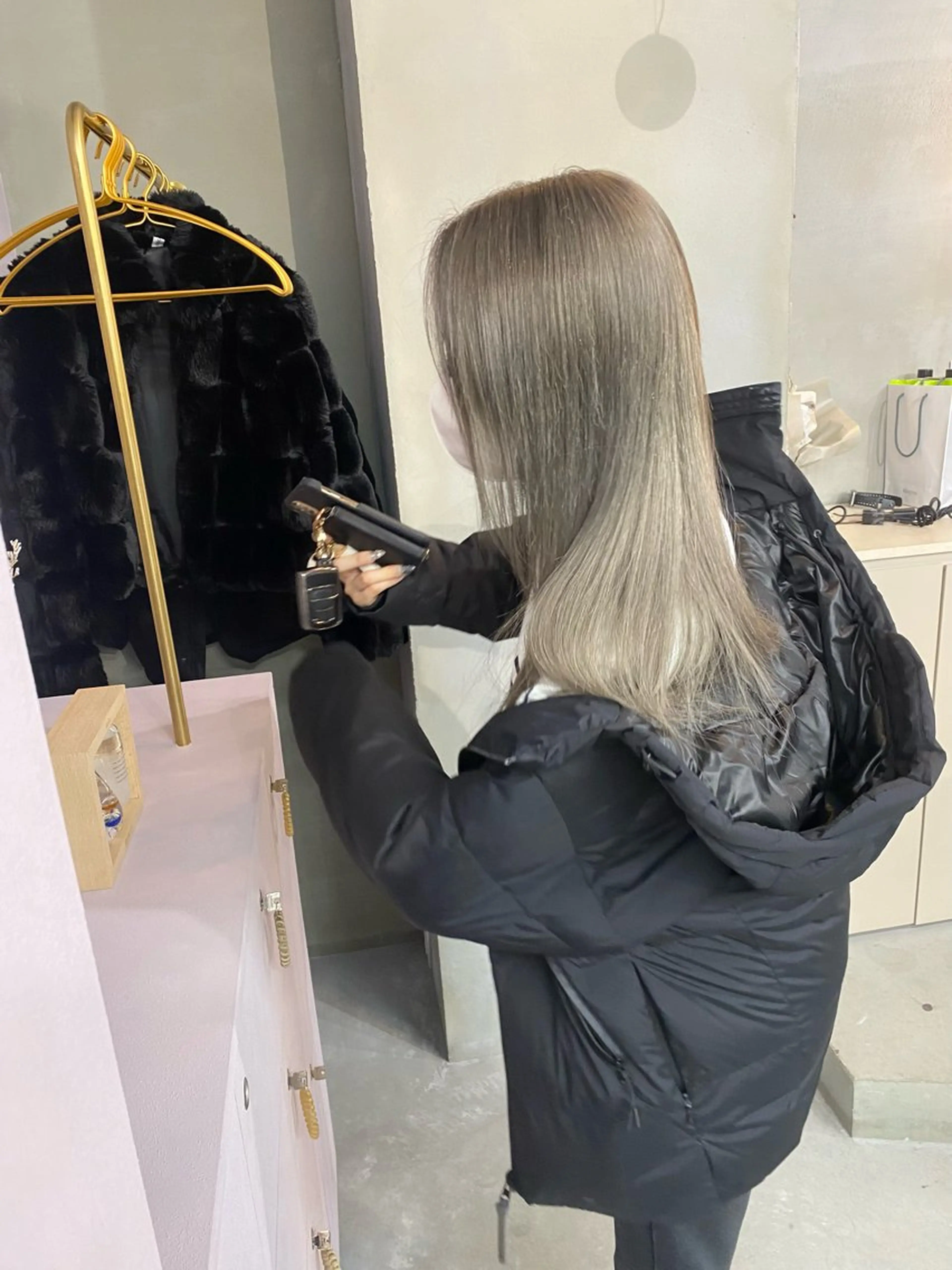 セミロング カラー ヘアカラー 前橋 姫奈のヘアスタイル