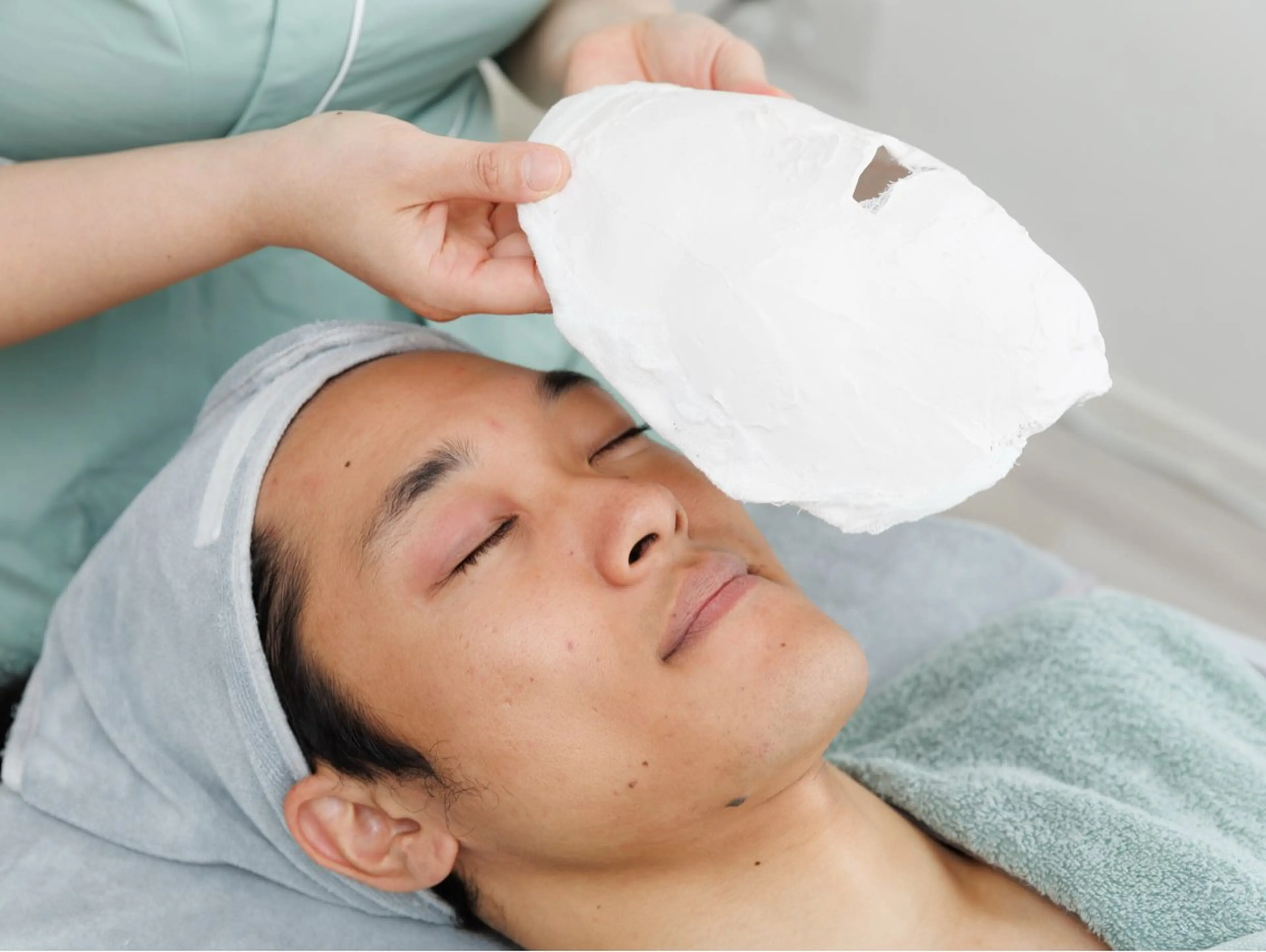 メンズもOK、小顔コルギあごラインプチ矯正試しコースの写真