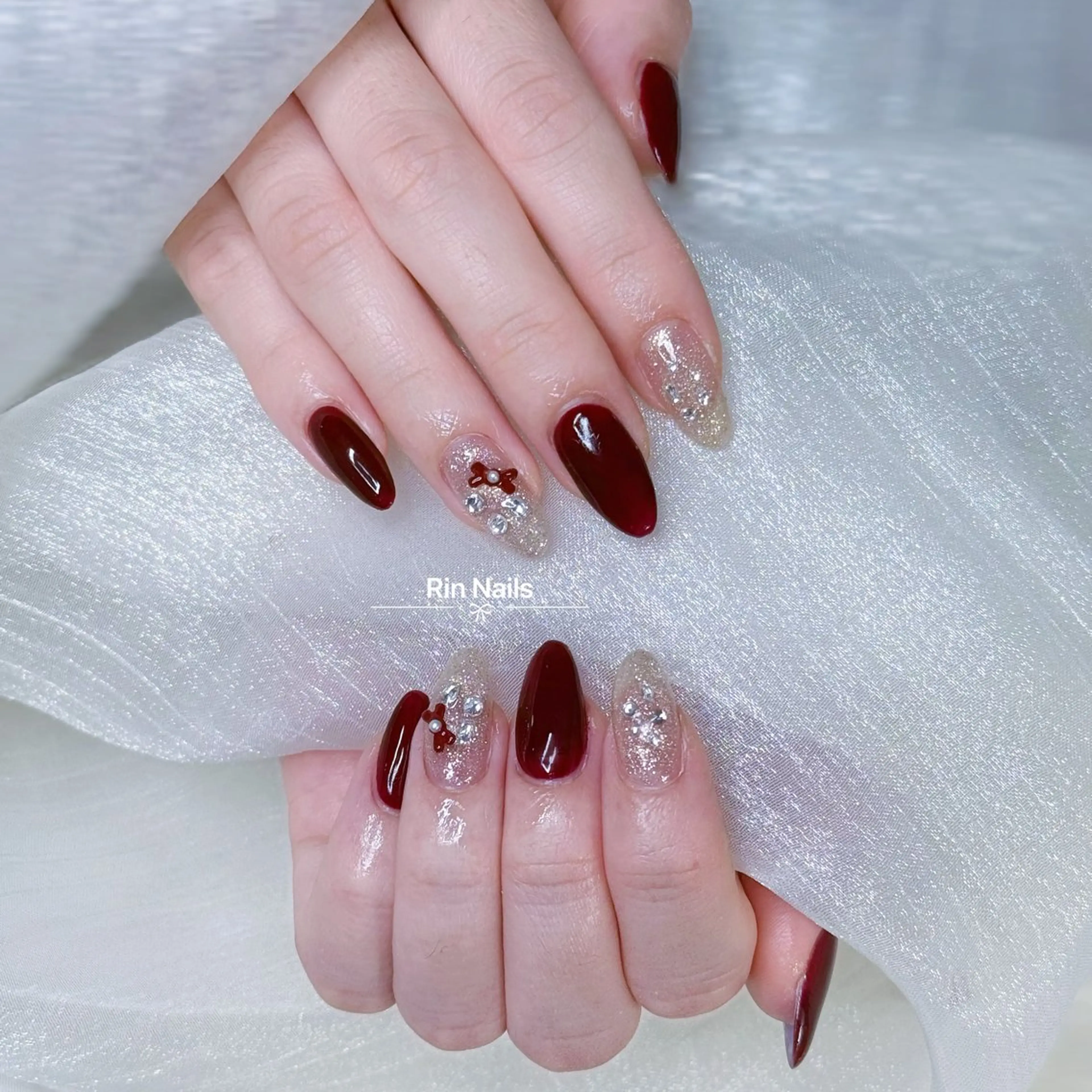 ミディアム 韓国風ヘア ハンドネイル RIN NAILS ᥫ᭡Migusaのネイルデザイン