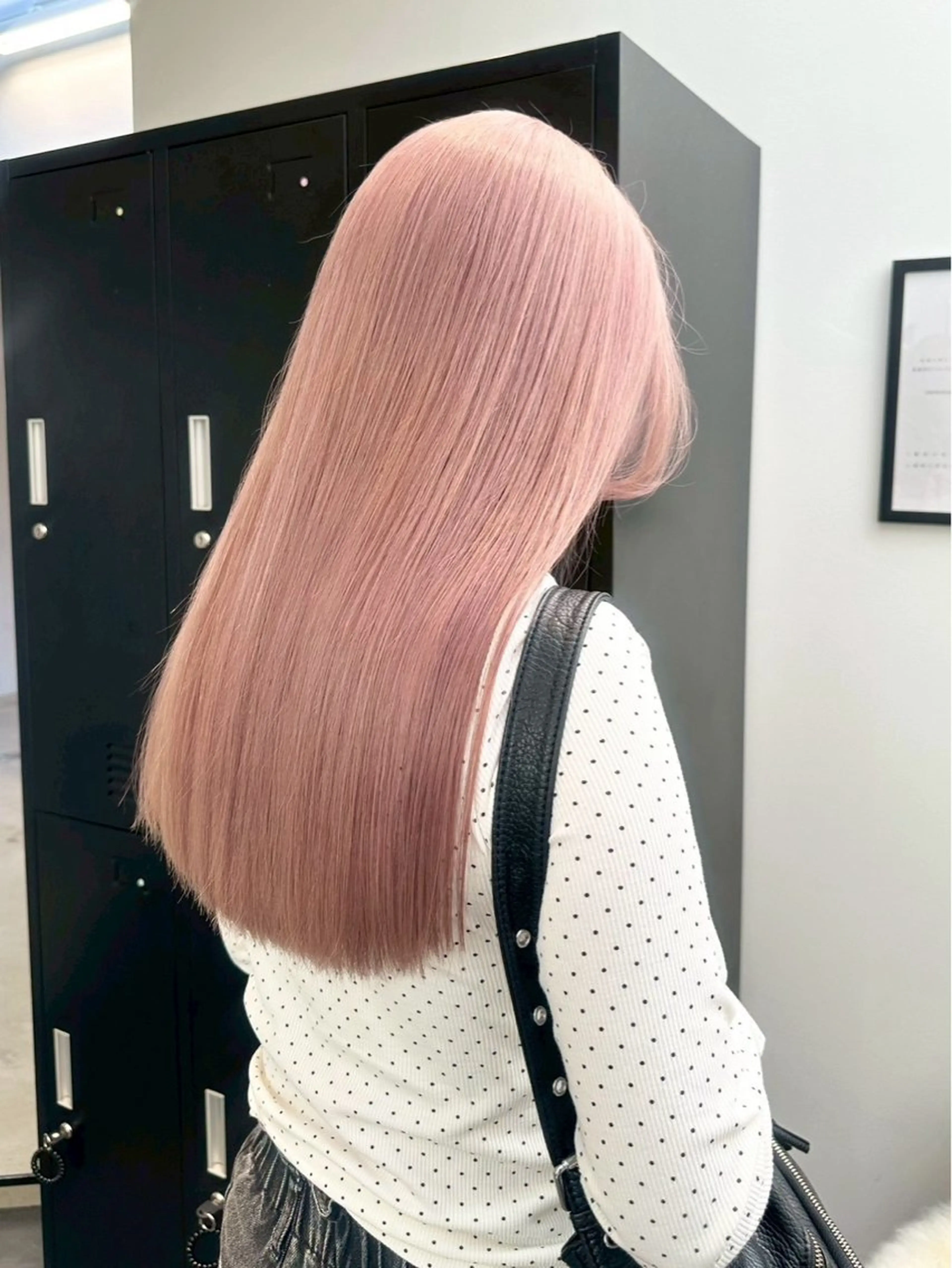 ロング ヘアカラー MAHIRO LUCKTOKYOのヘアスタイル