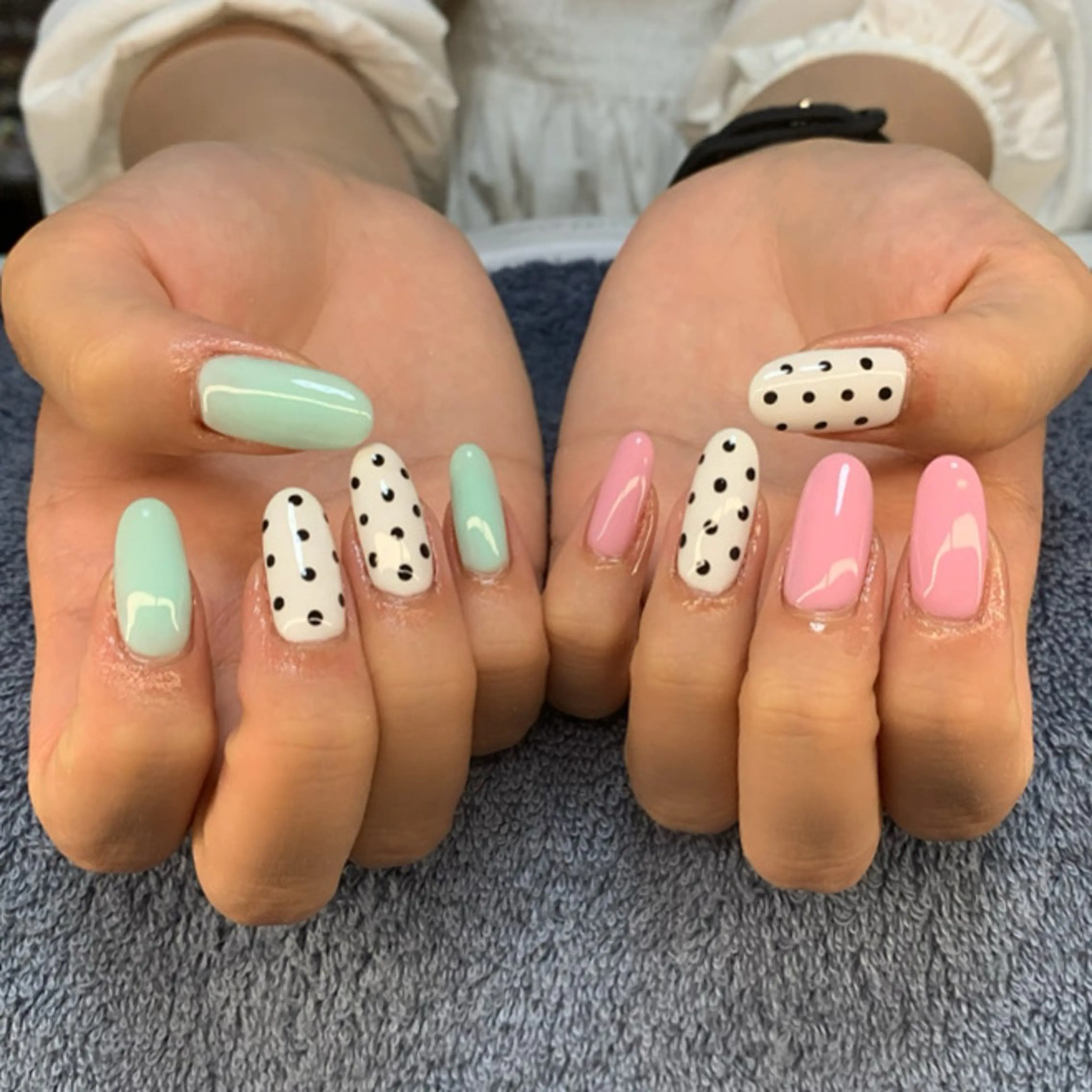 ネイル ハンドネイル フットネイル MHR nailのネイルデザイン