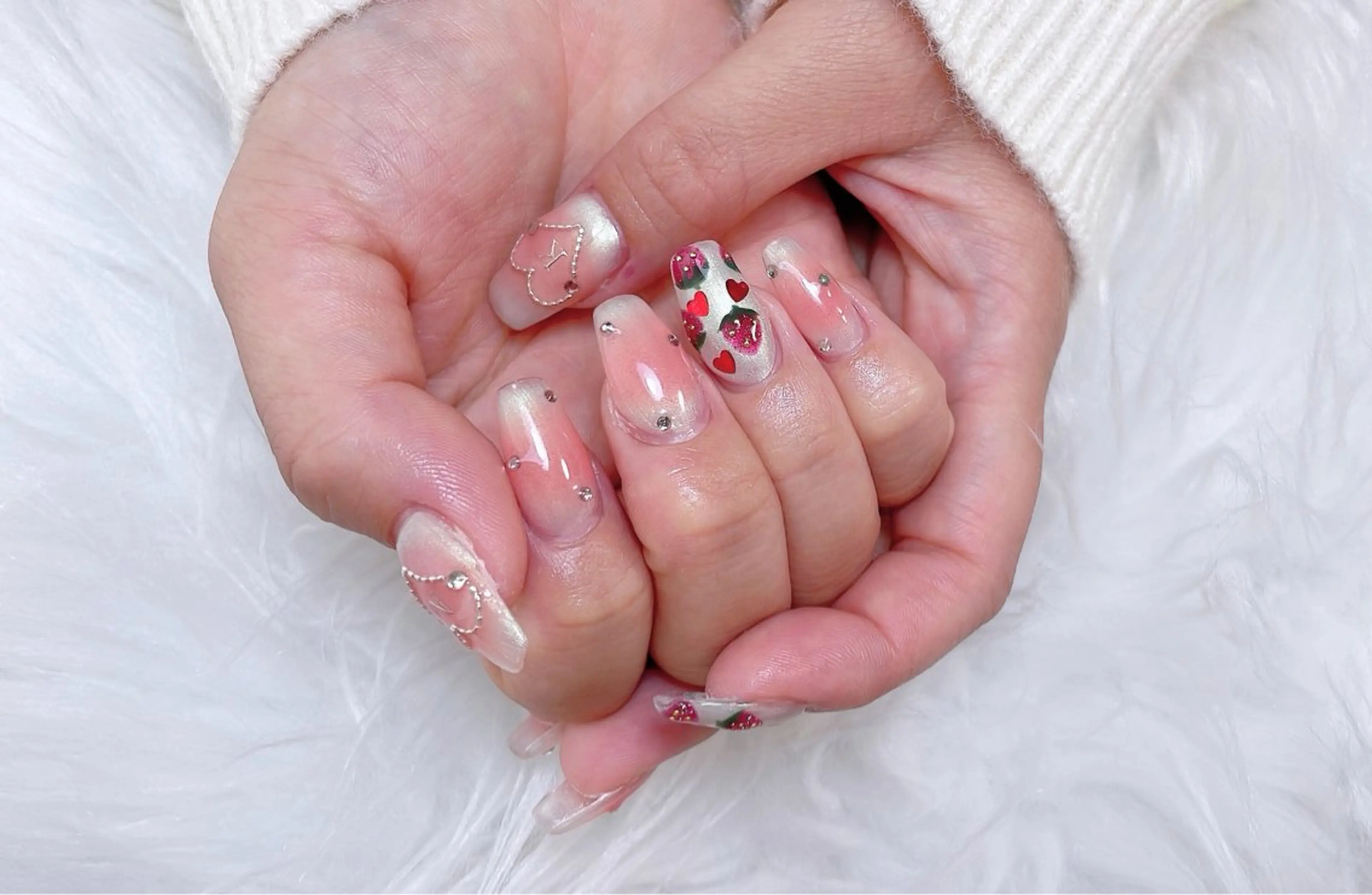 ネイル アニマル柄 チークネイル フラッシュネイル フットネイル フレンチネイル ハンドネイル B·U Nail大宮 長さだし専門店のネイルデザイン