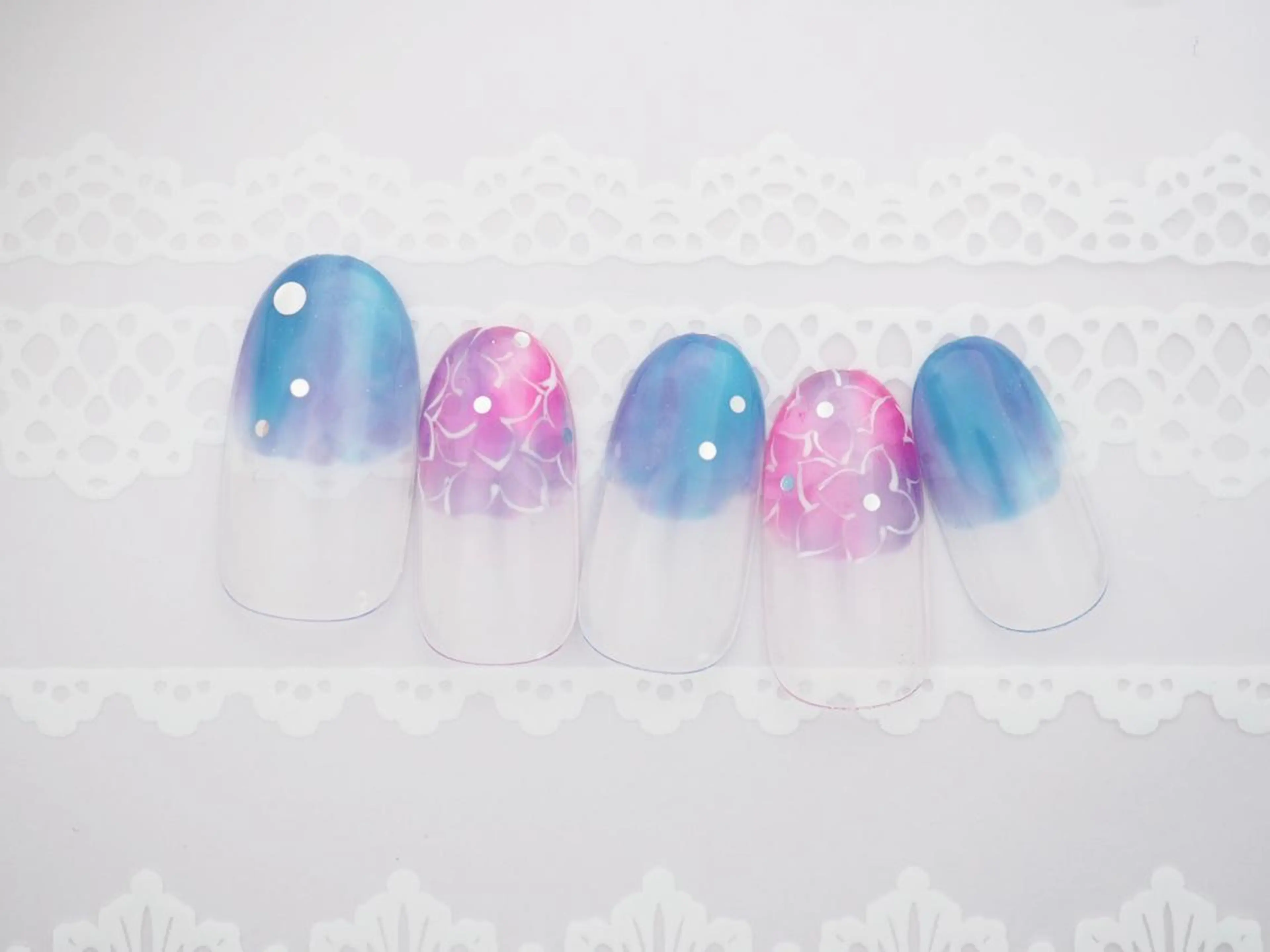 ネイル トップネイリスト Ribbon立川店のネイルデザイン