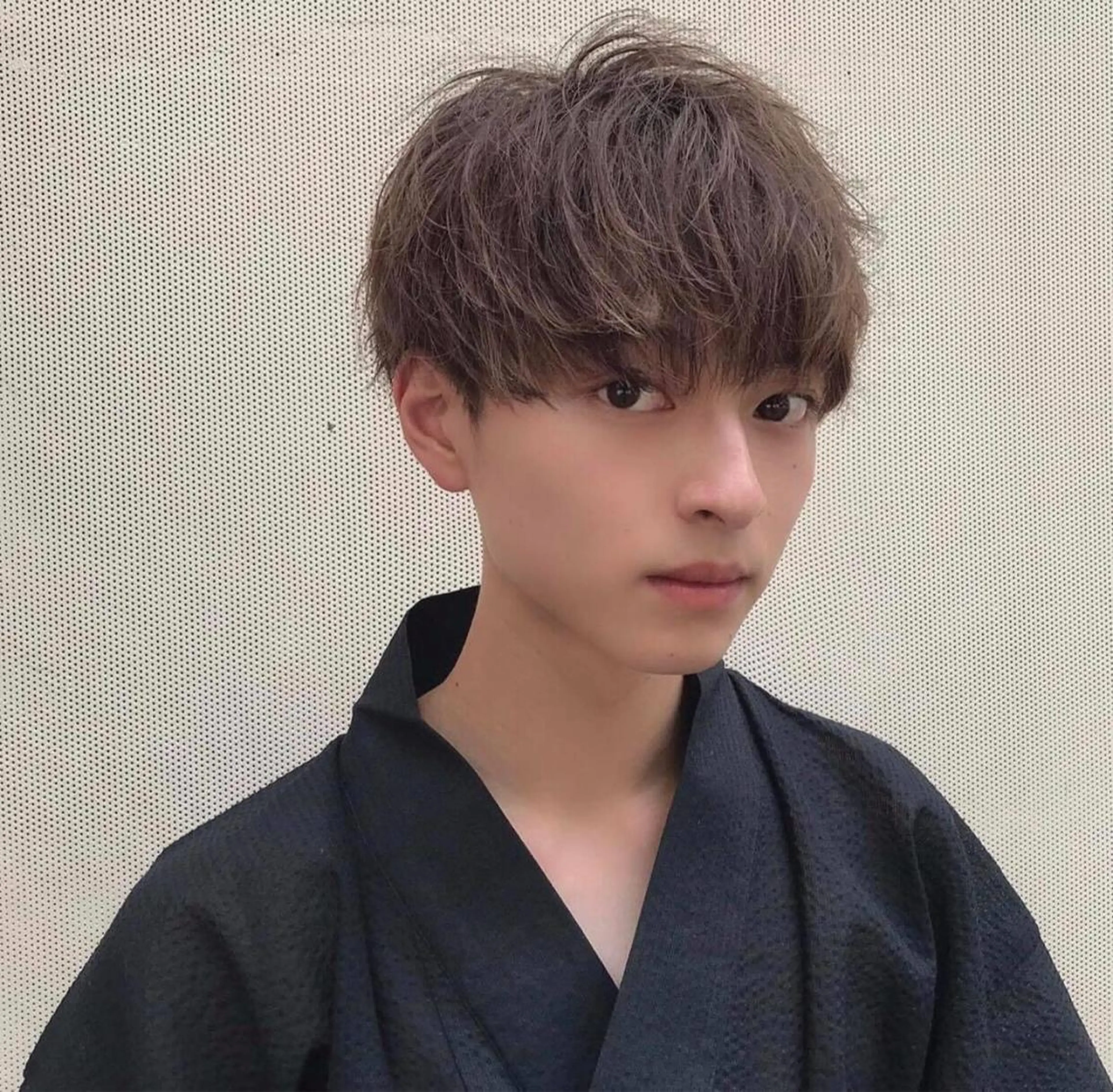 カラー パーマ メンズ メンズパーマ 髪質改善🫧ベージュ 椙山 響のヘアスタイル