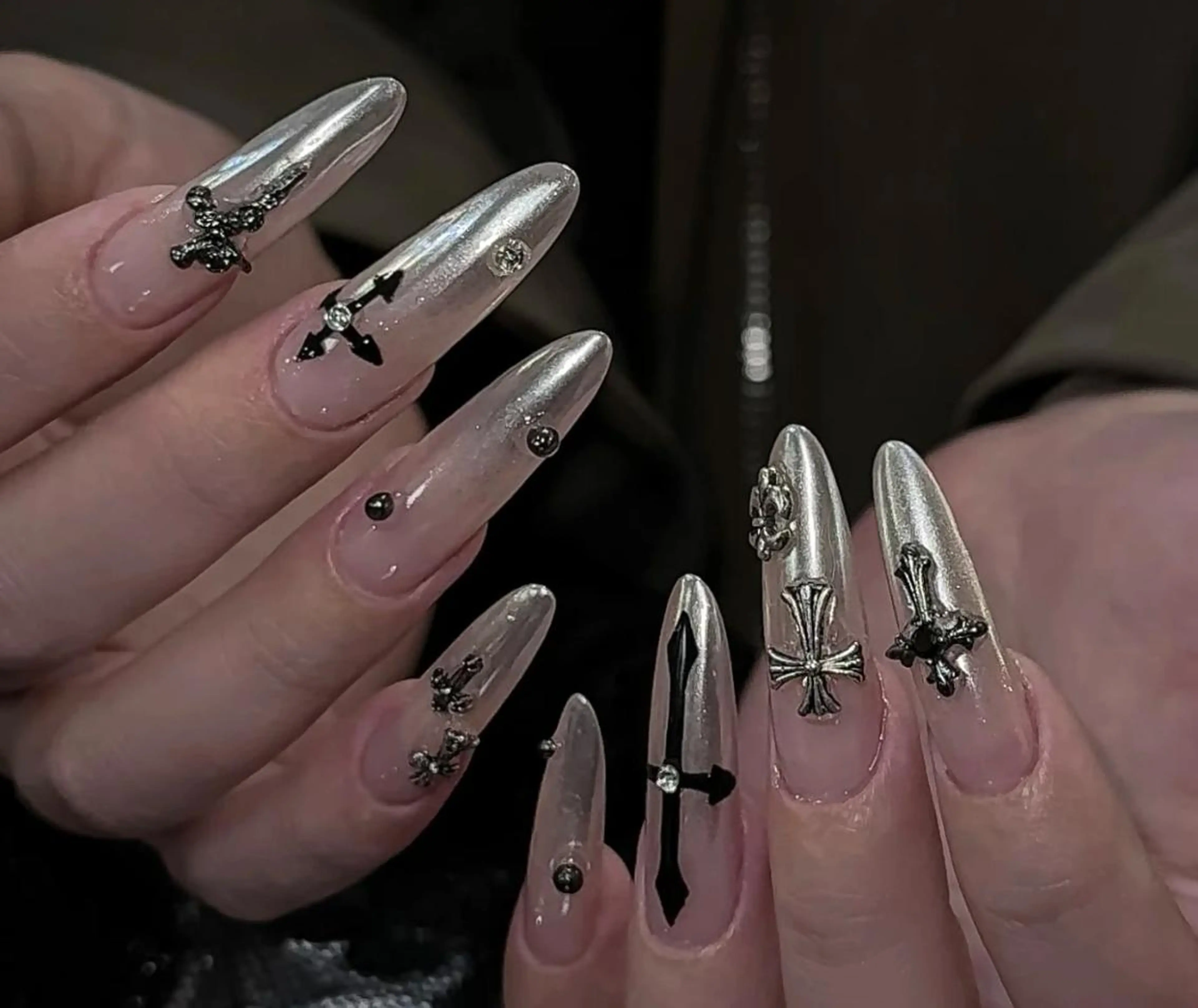 ネイル ハンドネイル 🎀 NaNa_nailのネイルデザイン