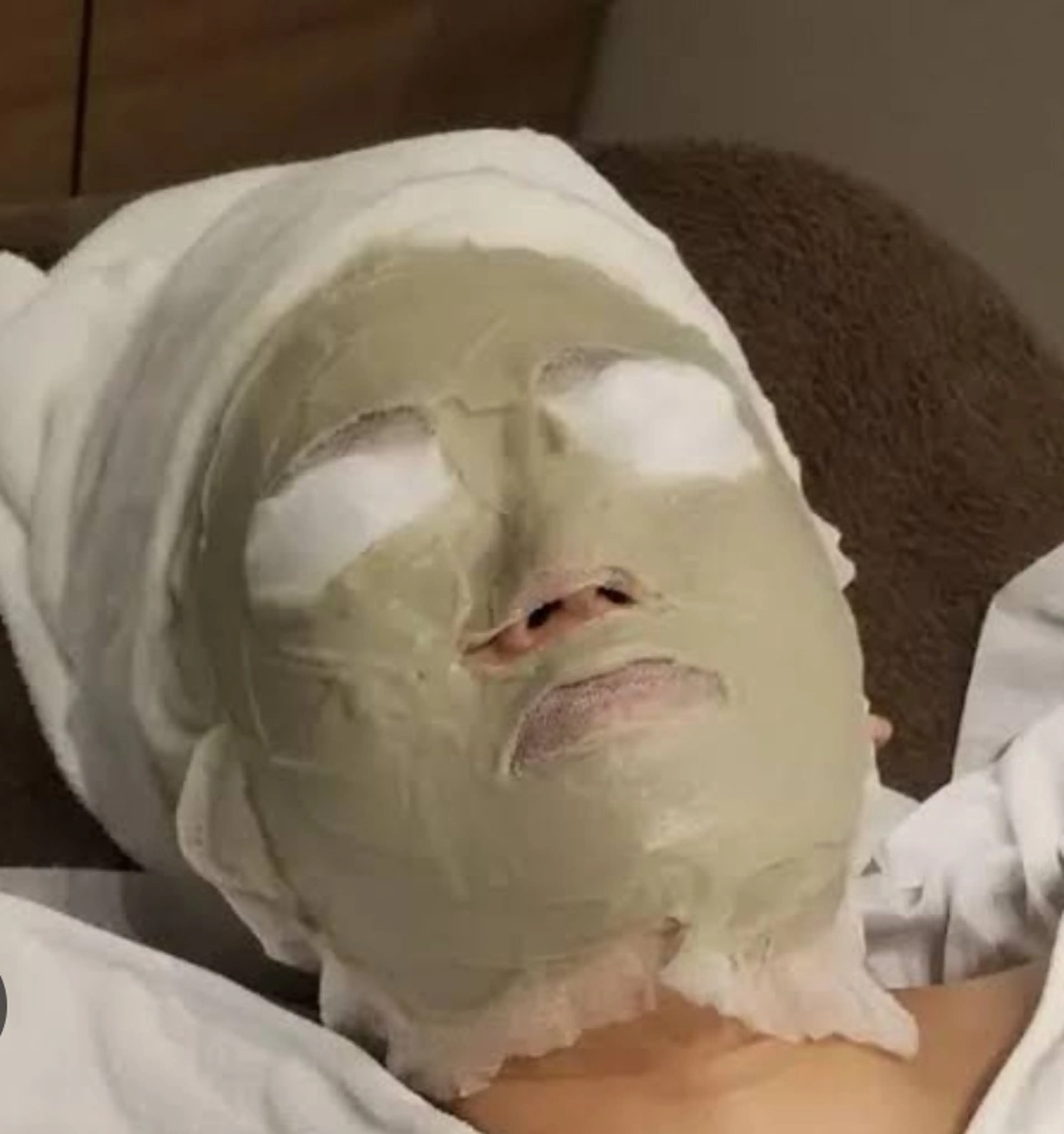 お肌ピリピリ 乾燥対策 スチームマッサージ&タラソパックの写真