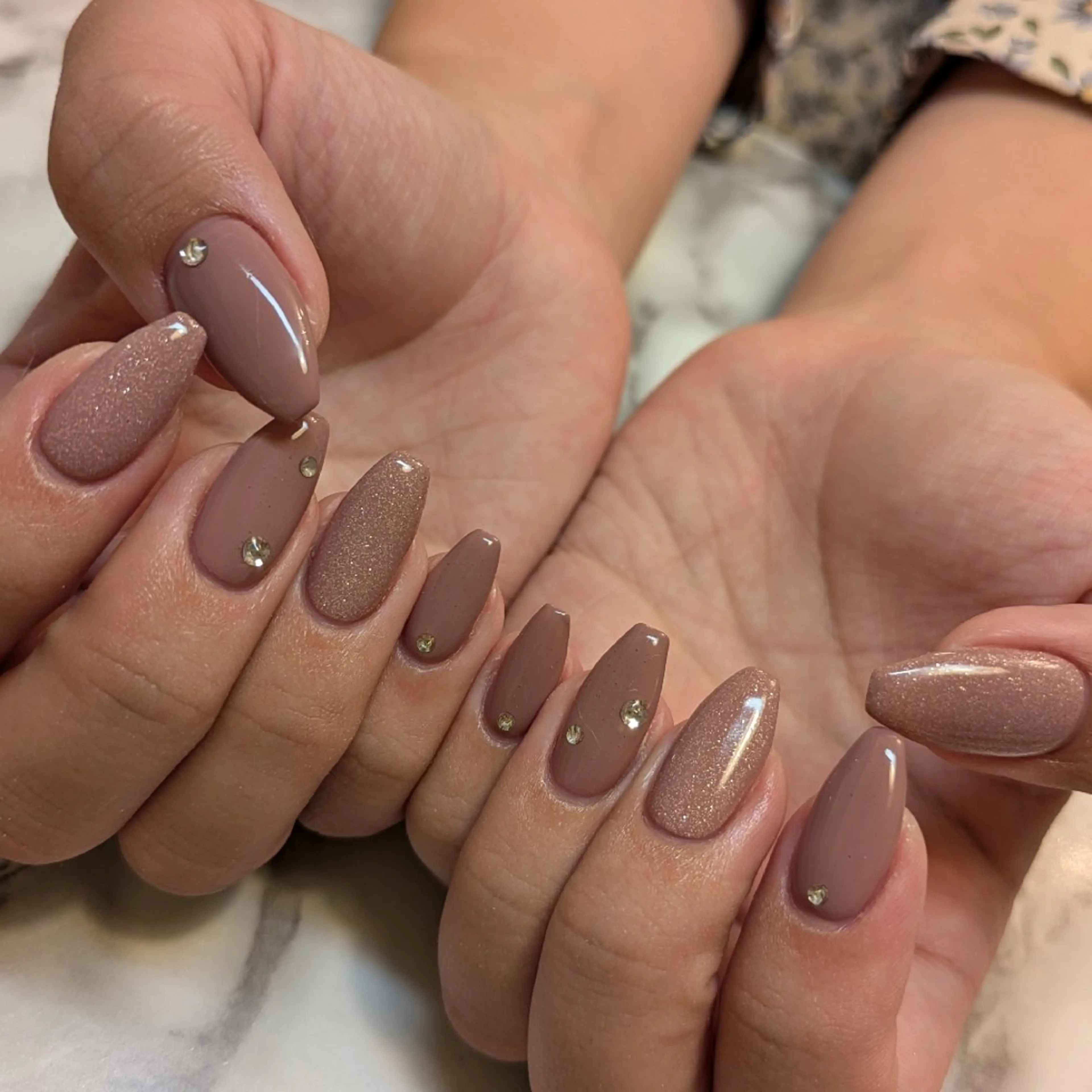 ネイル ジェヌインネイル 河内のネイルデザイン