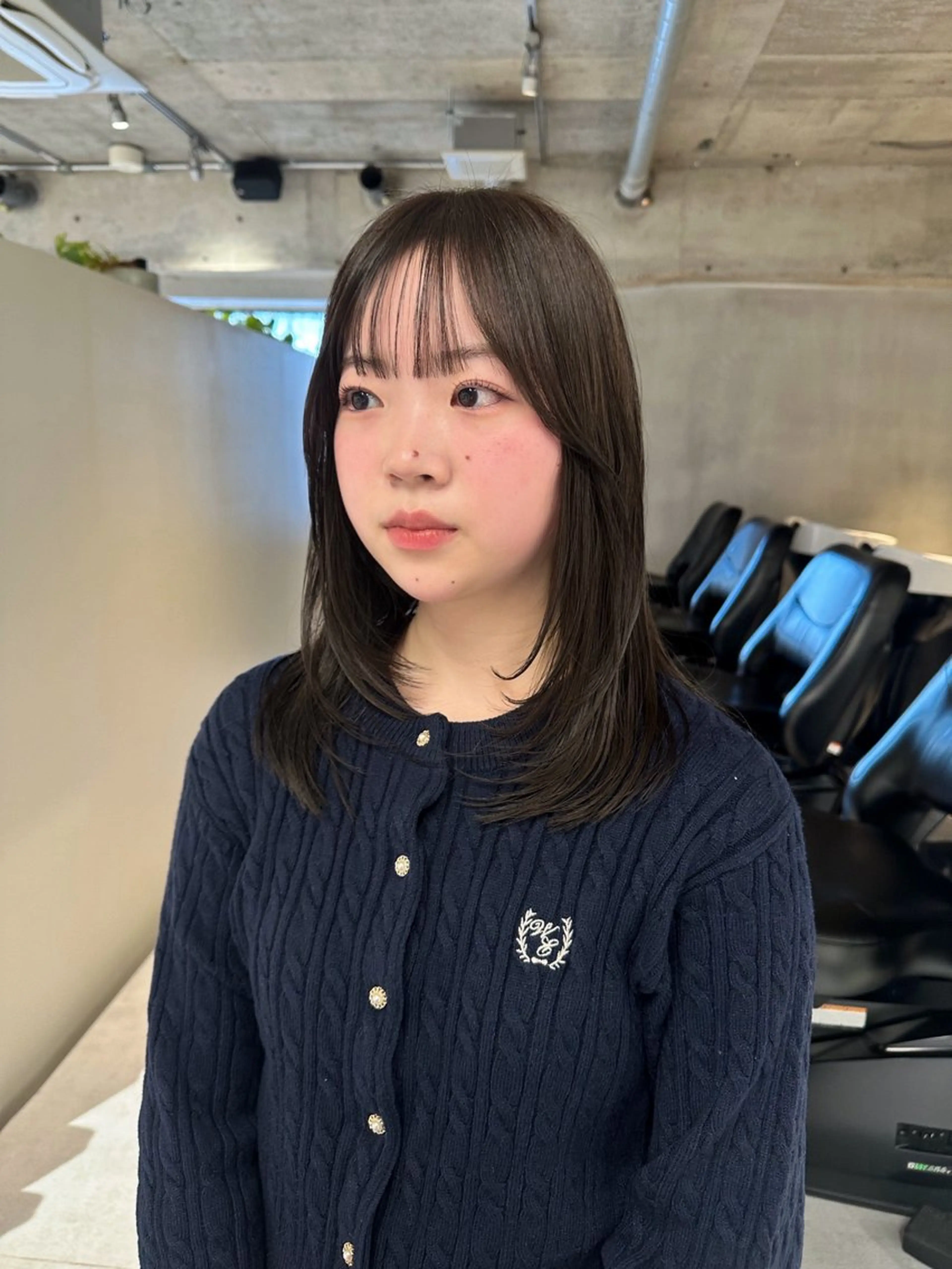 ミディアム ミディアムレイヤー レイヤーカット カット ヘアカラー ボブ/似合わせ レイヤーcocomoのヘアスタイル