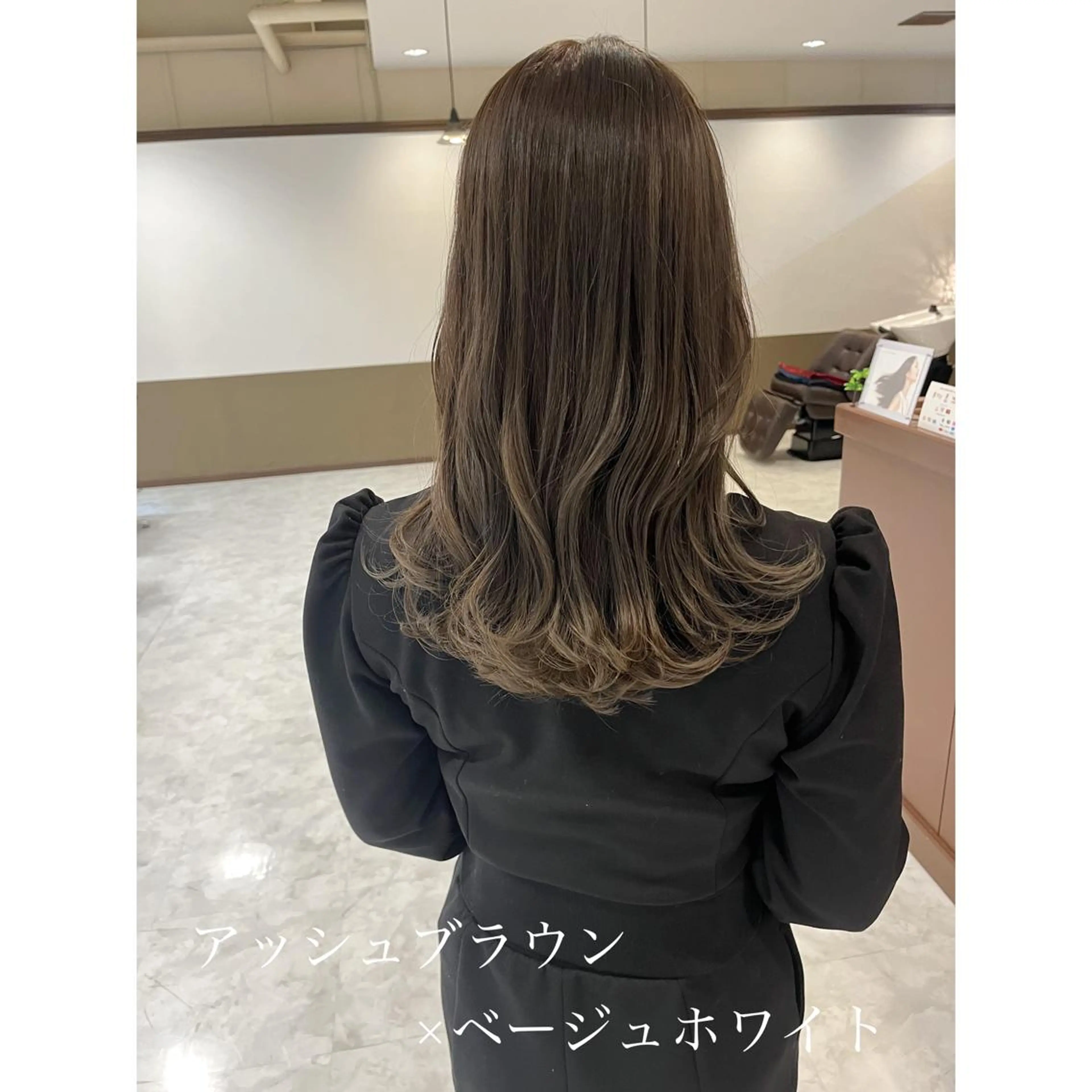 セミロング カラー 坂井田 浩樹のヘアスタイル