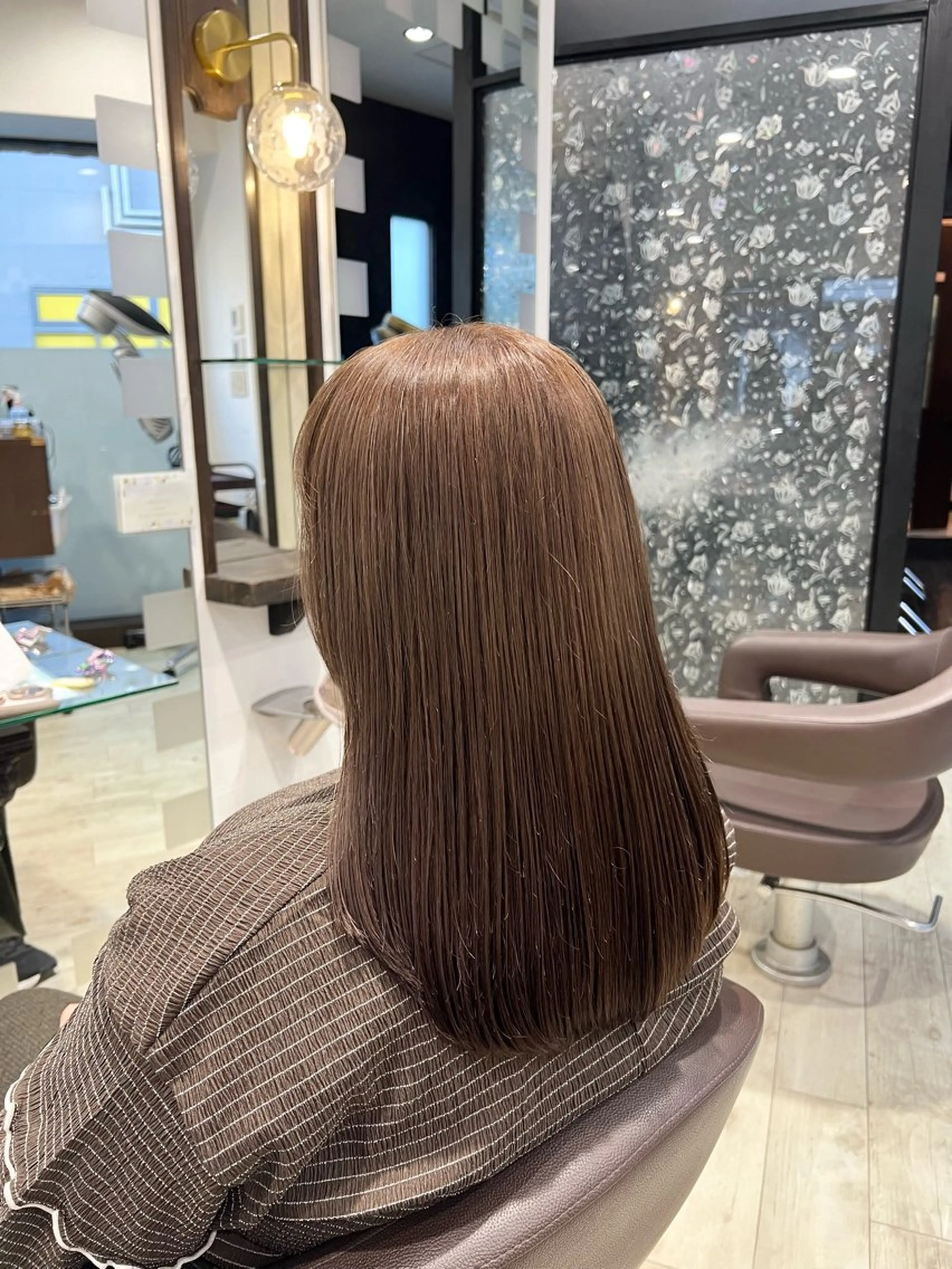 【年齢と共にでてきたクセのお悩みに】カット＋ヘアカラー＋髪質改善TRの写真