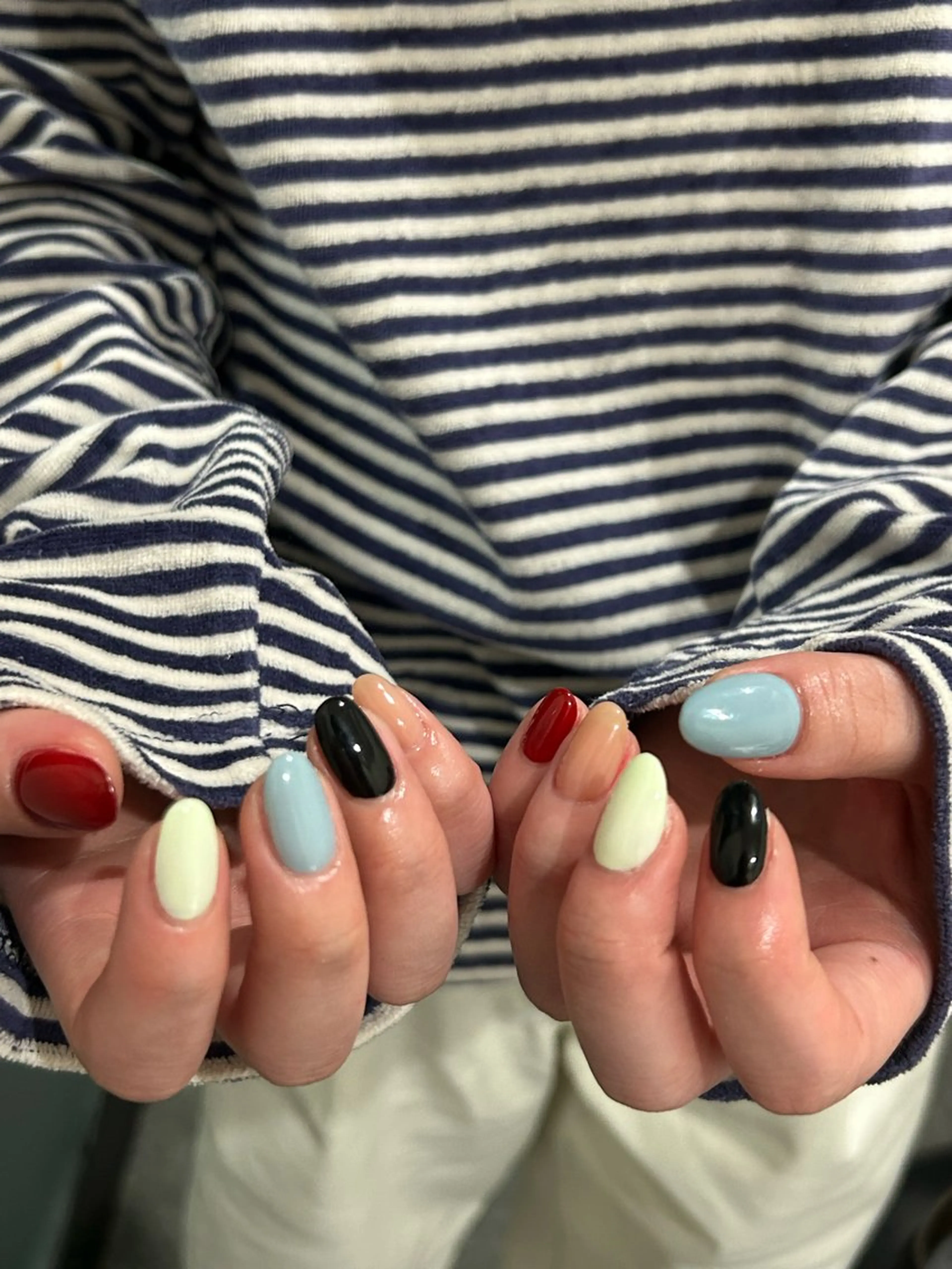 ネイル ニュアンスネイル ワンカラーネイル シンプルネイル sakae yurinaのネイルデザイン