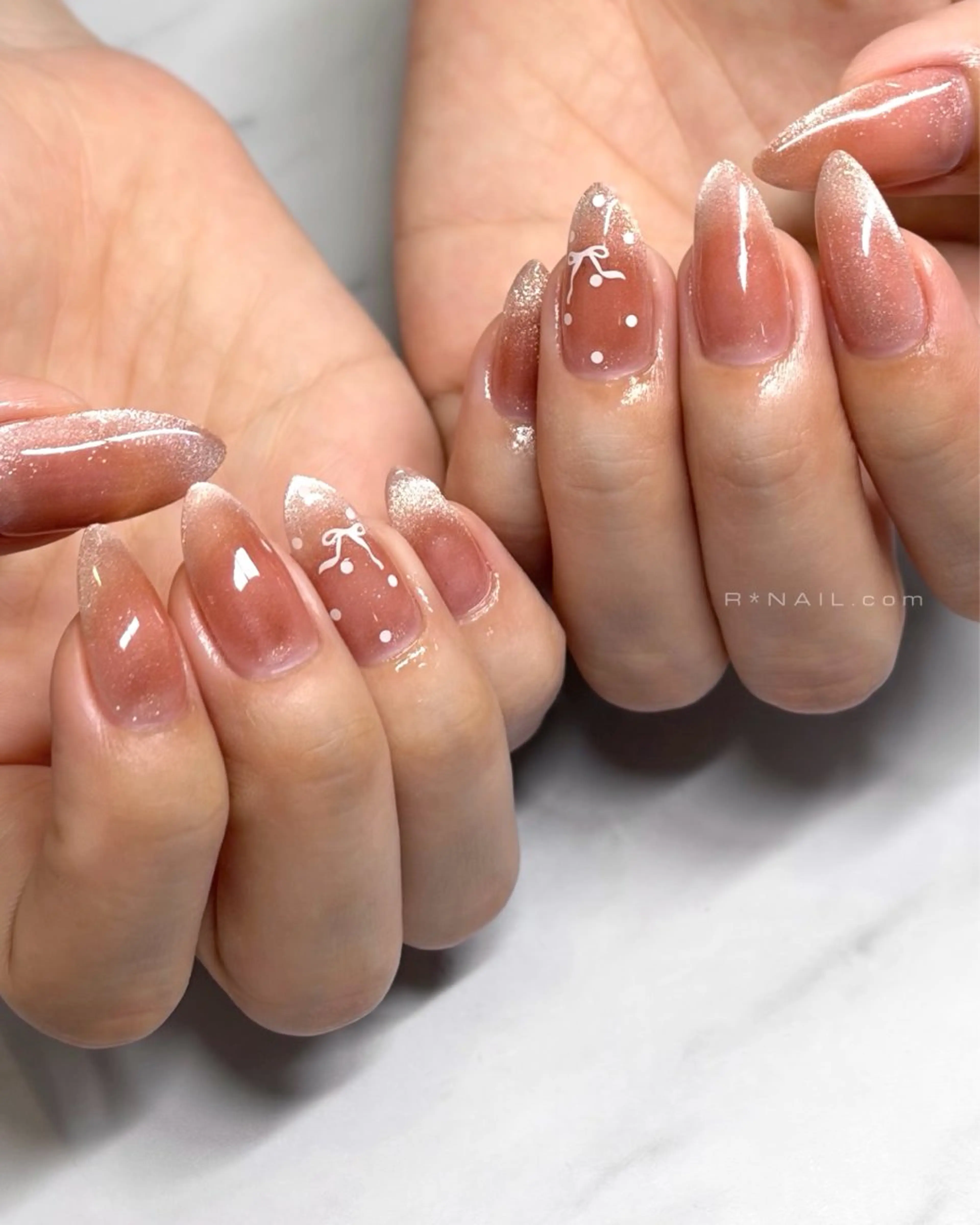 ネイル ハンドネイル Riona / R*NAIL.comのネイルデザイン