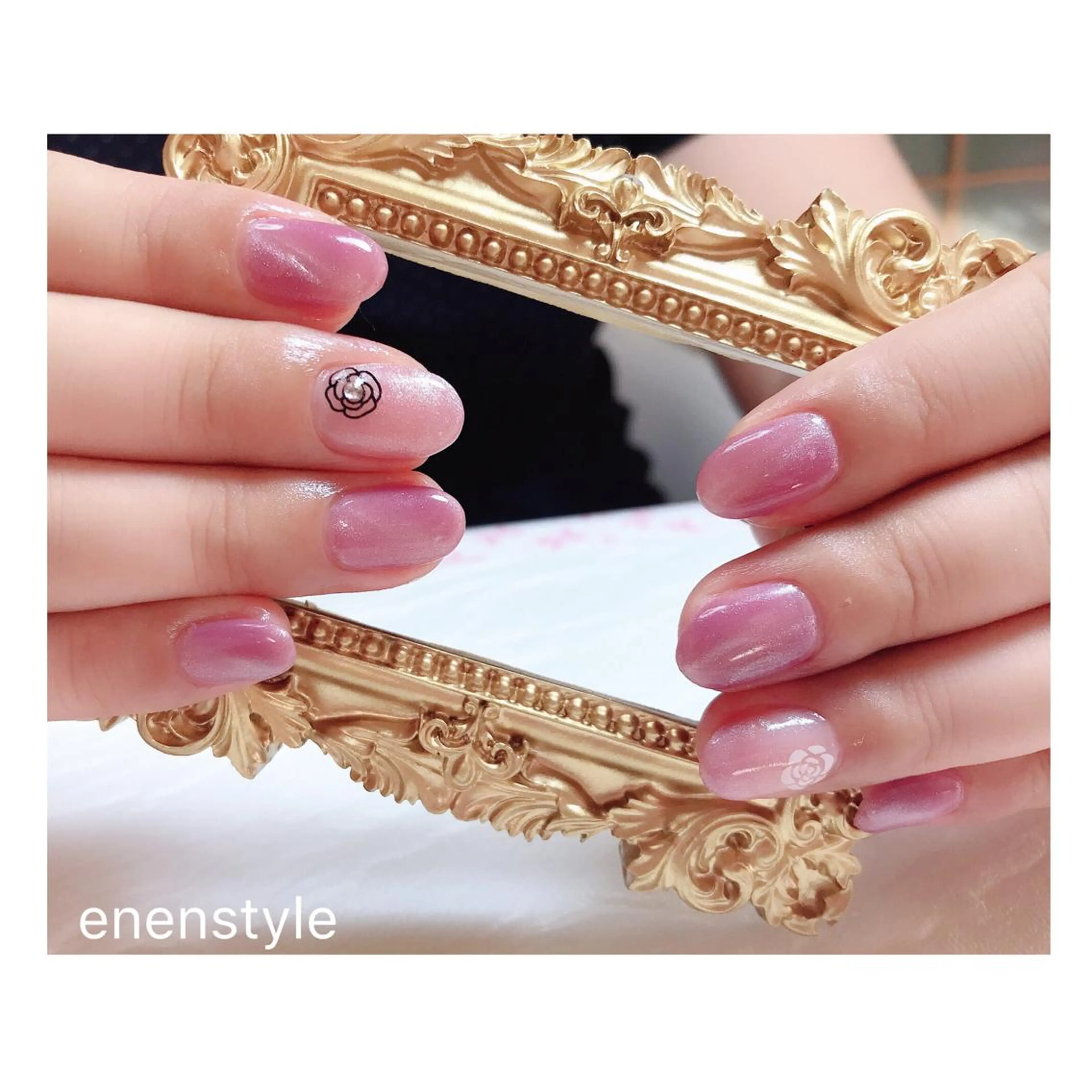 ショート ネイル ジェルネイル ニュアンスネイル オフィスネイル ピンク シンプルネイル ハンドネイル 👑enen style👑のネイルデザイン