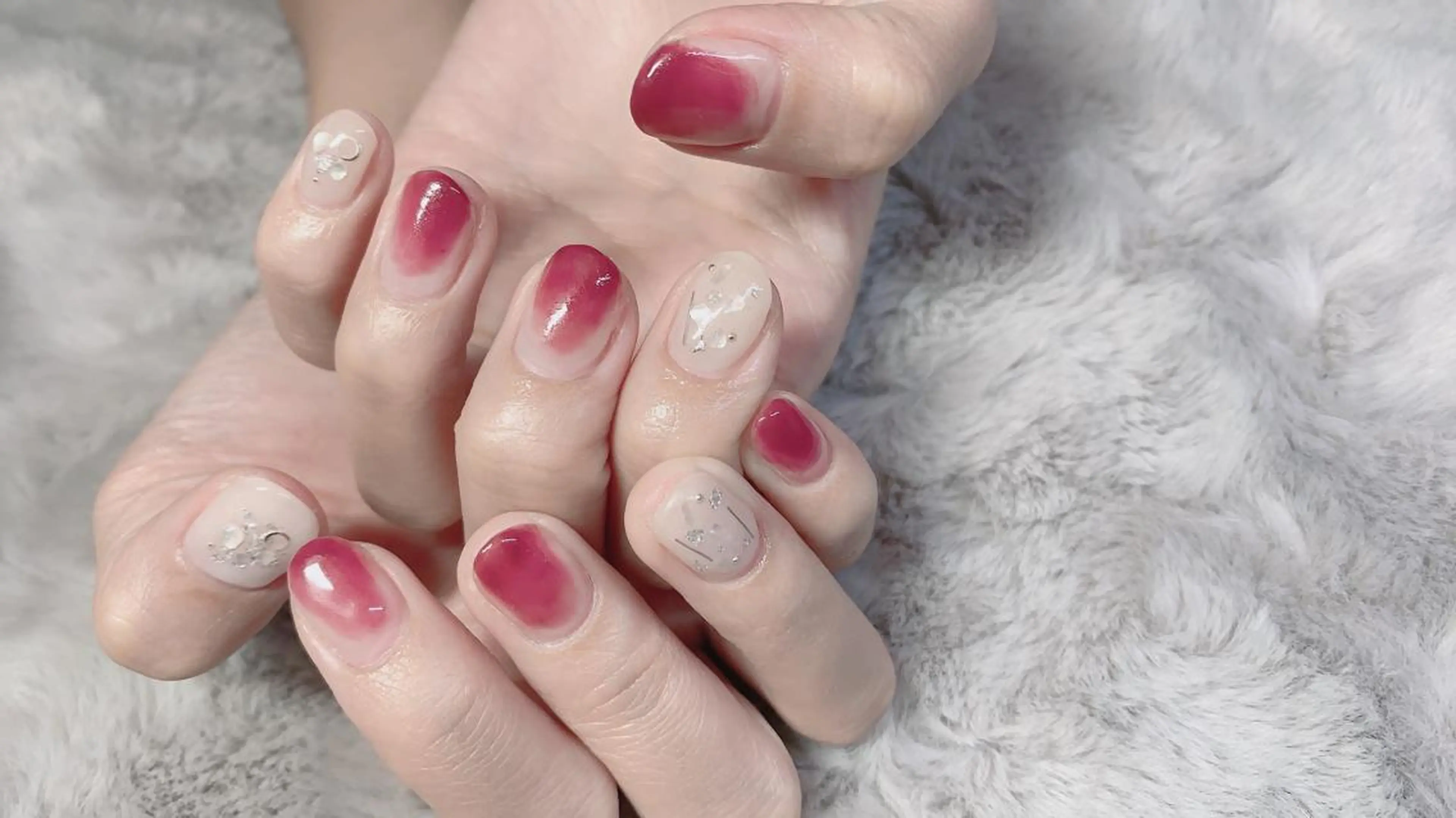 ネイル 冬ネイル クリスマス pipi ..のネイルデザイン