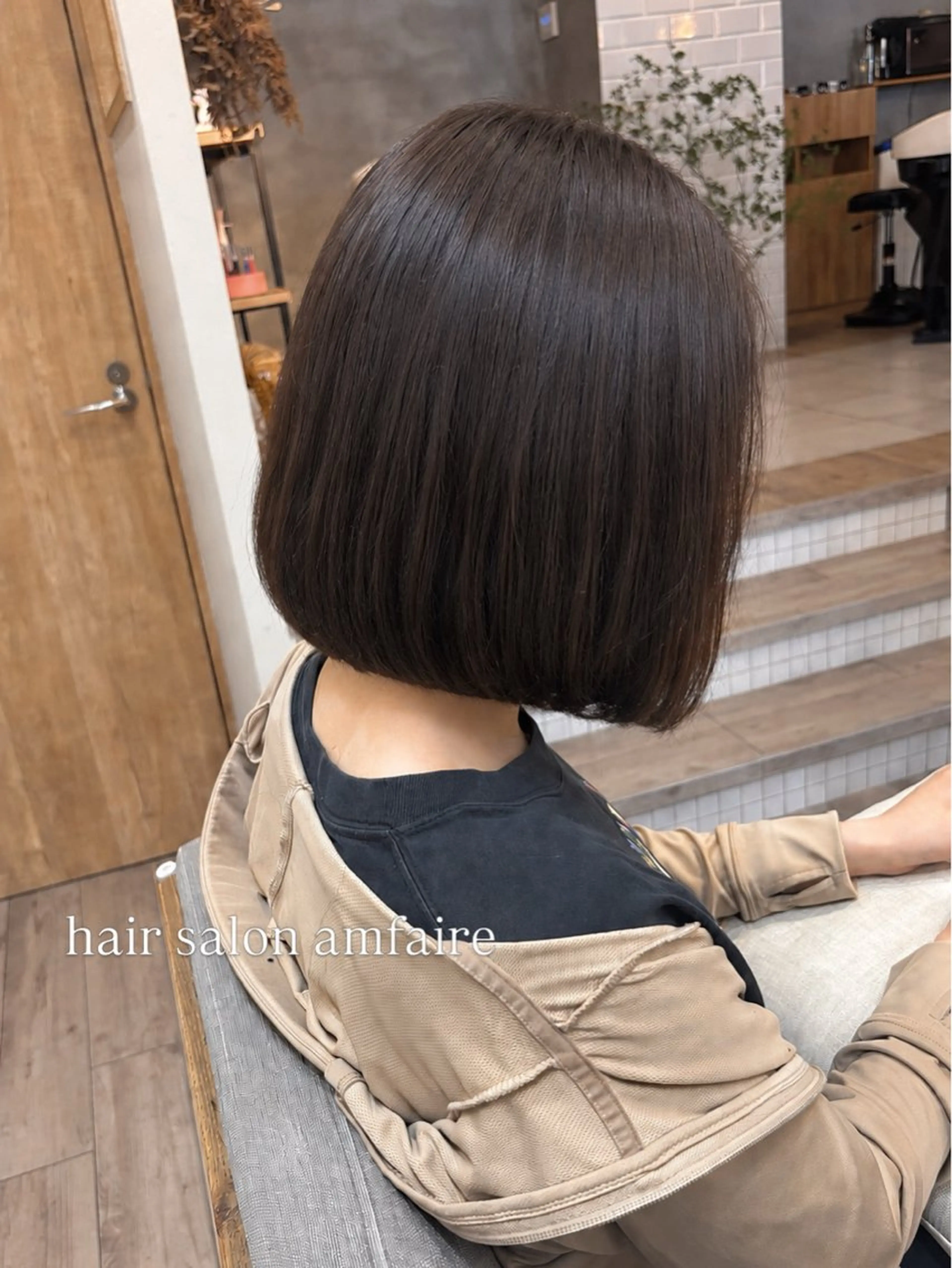 ミディアム shimizu .のヘアスタイル