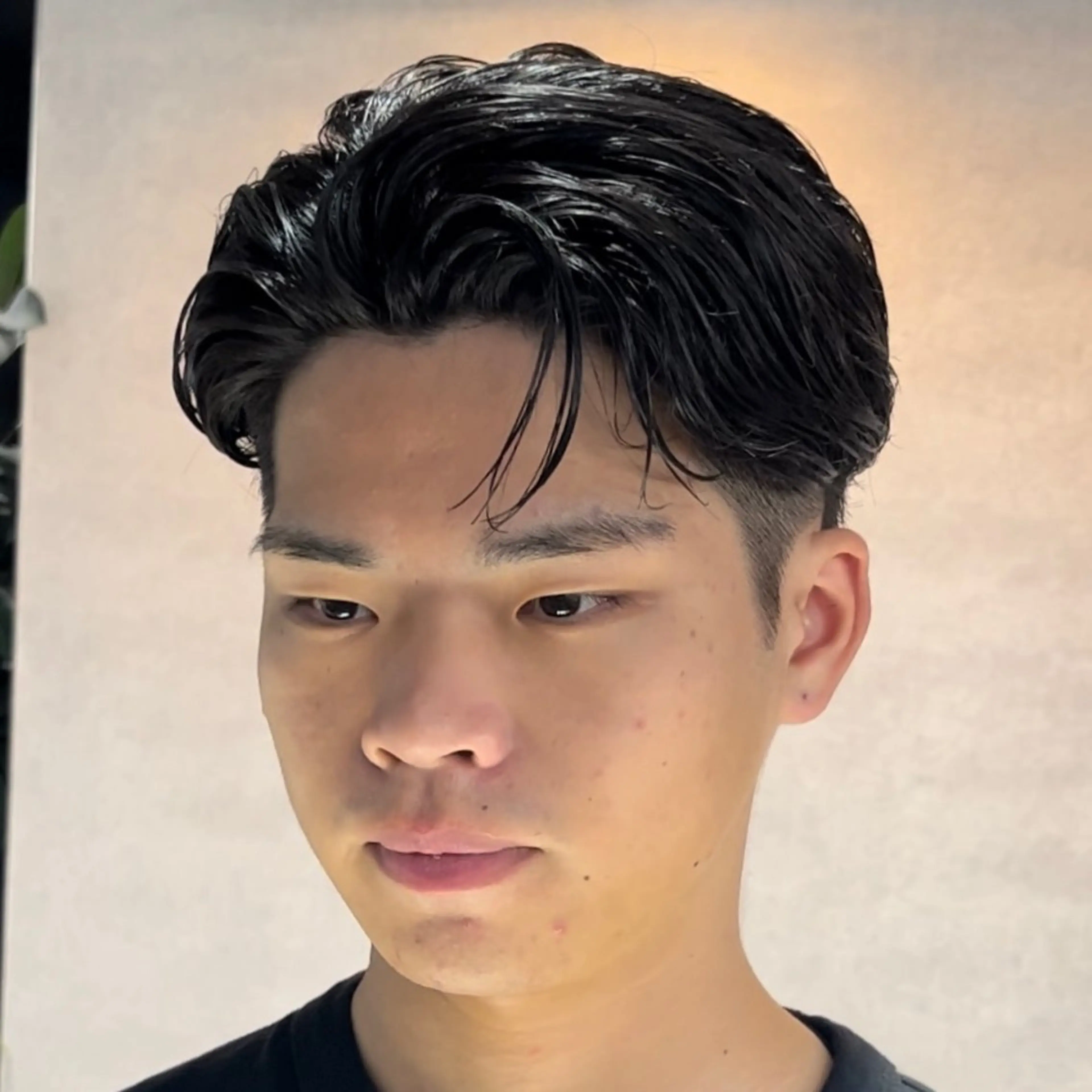 ショート カラー パーマ メンズ オールバック カット パーマ センターパート マスターかずまのヘアスタイル