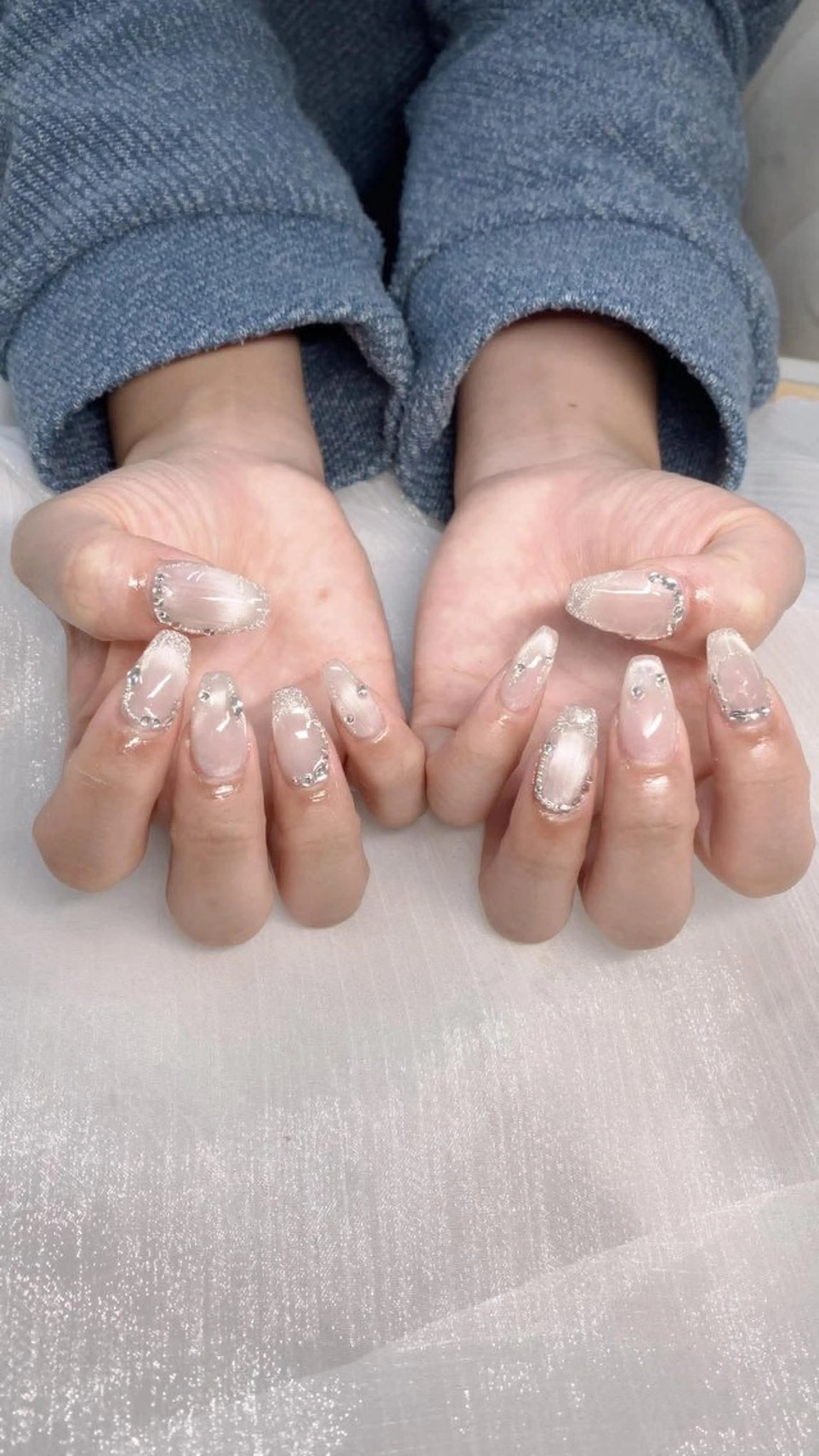 ネイル 桜ネイル フレンチネイル グラデーション 韓国ネイル マグネットネイル ハンドネイル ハンドケア Hara Nail 【パラジェル使用】のネイルデザイン