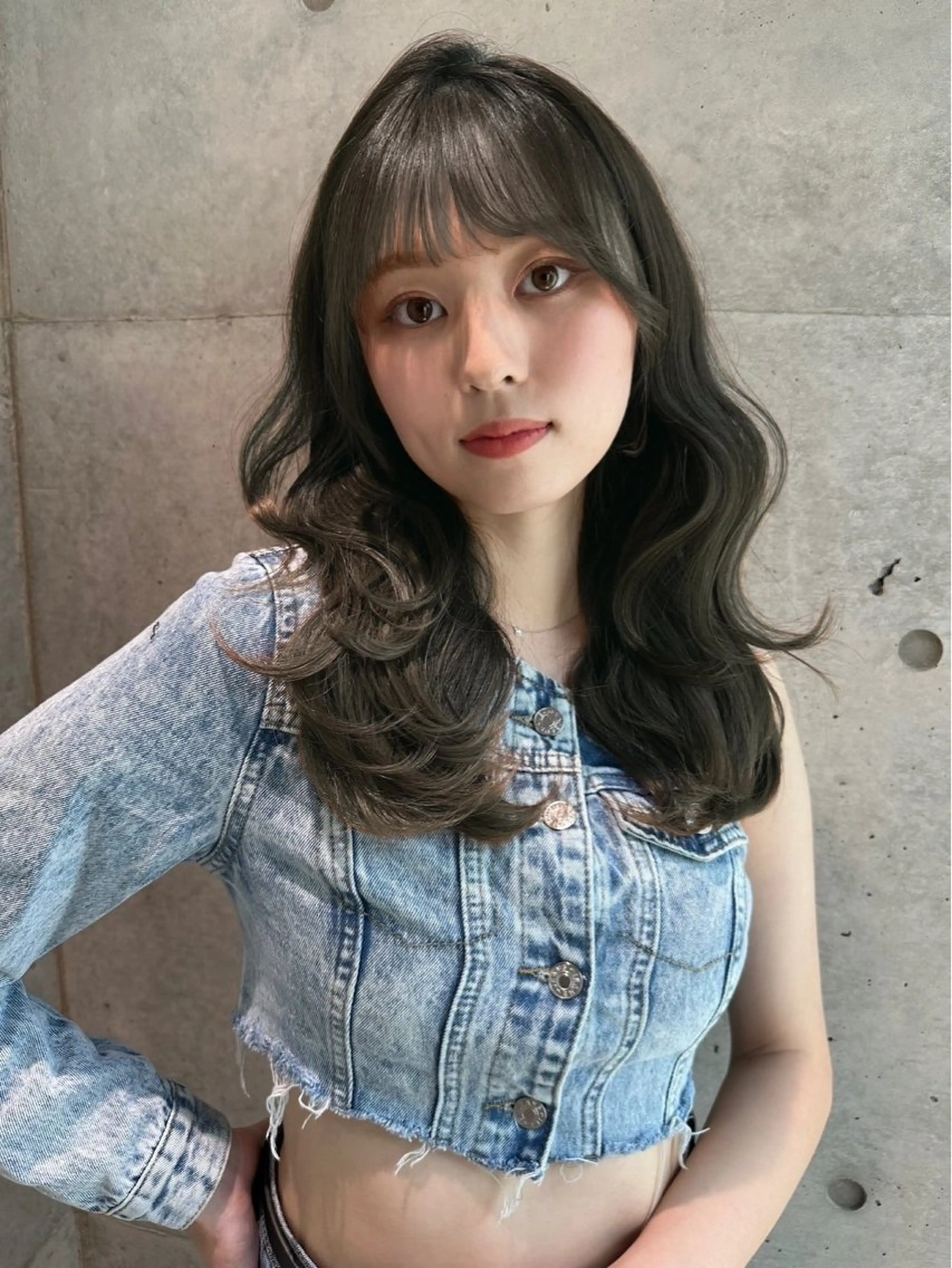 セミロング カラー ベージュカラー ブリーチ ブラウンカラー 透明感カラー ダブルカラー Mana/大人ぽモテ /韓国ワンホン🩶のヘアスタイル