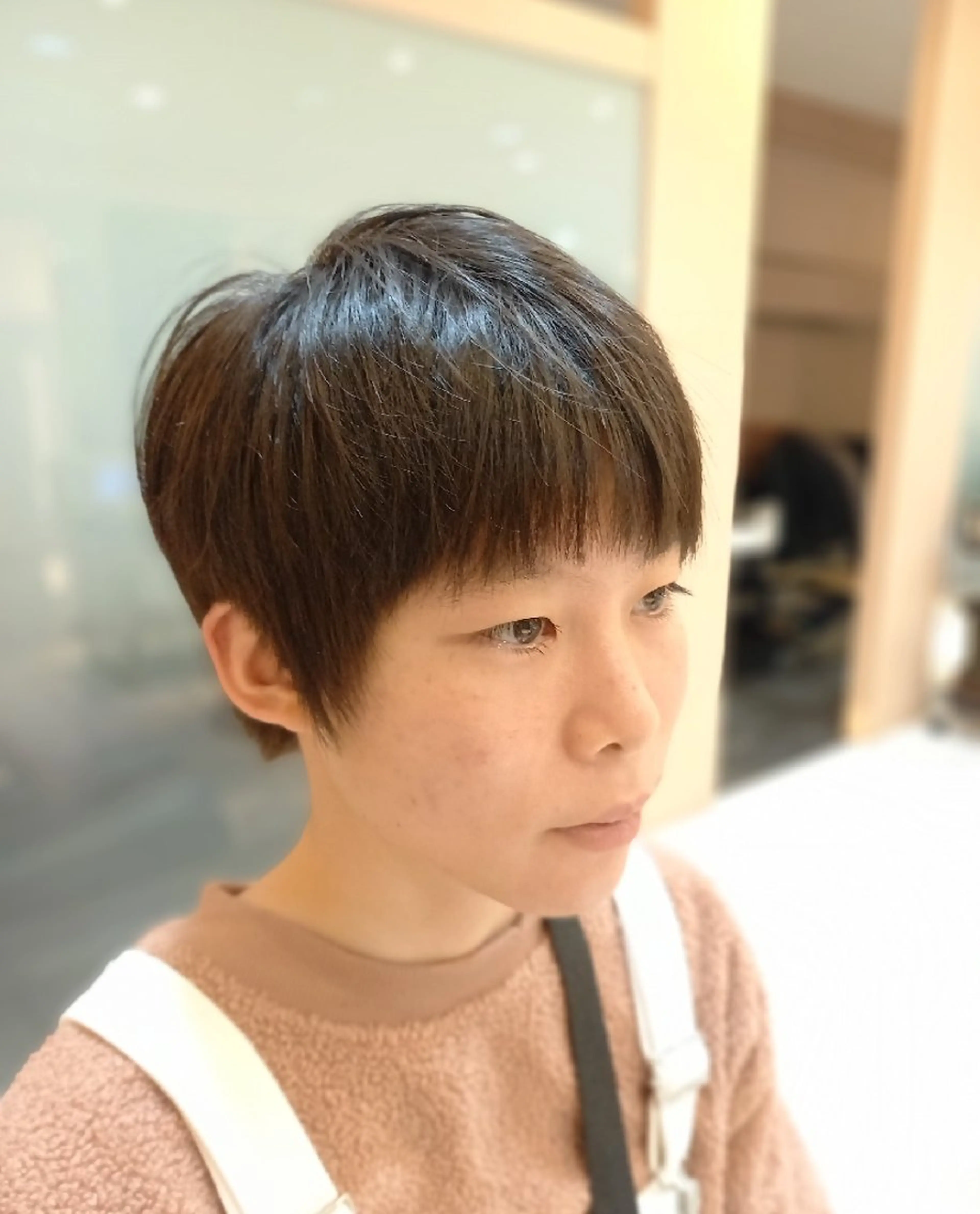 ショート 飯田・髪質改善縮毛矯 正・カラー・パーマのヘアスタイル