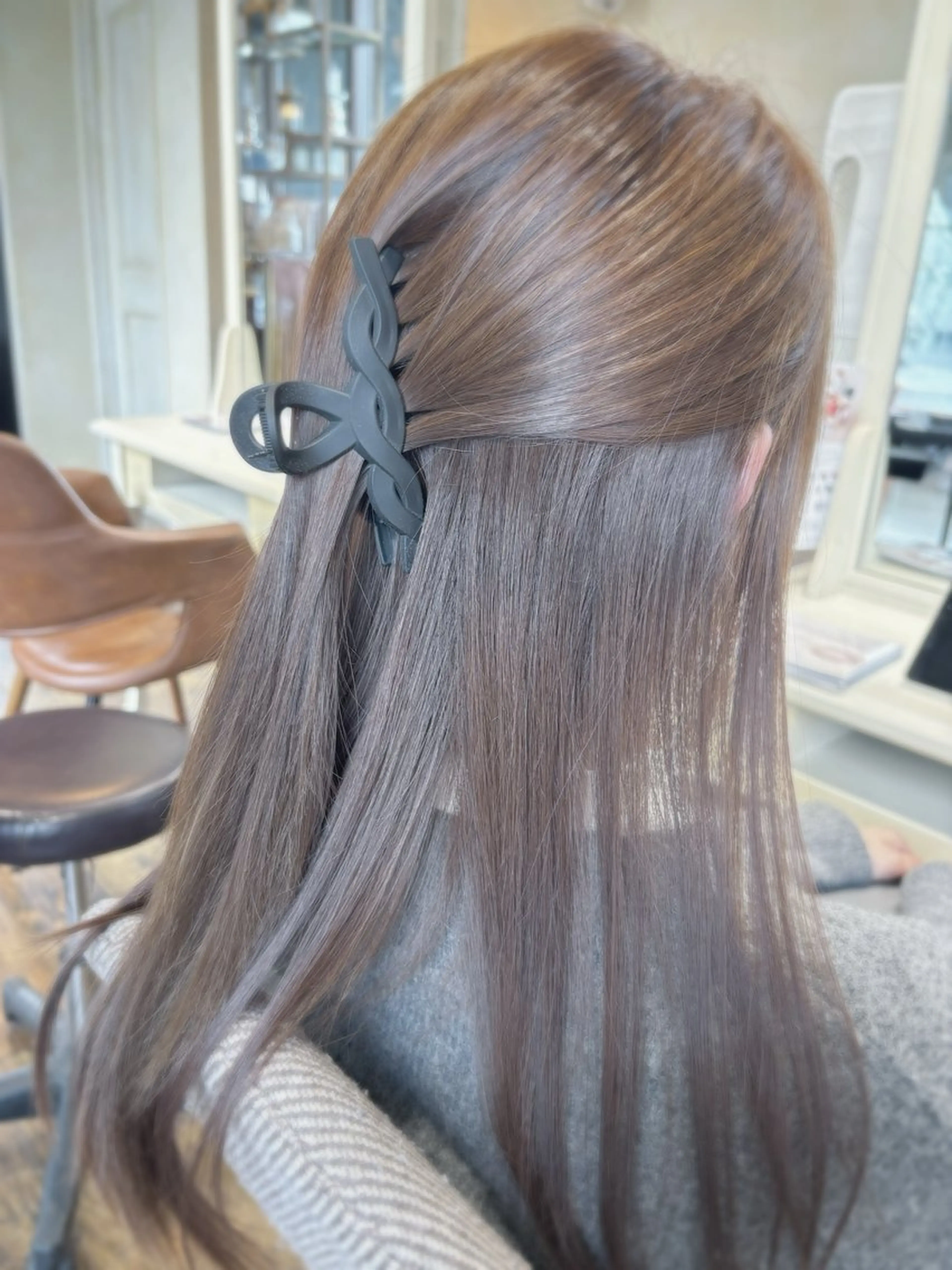 カラー 遠藤 優里のヘアスタイル