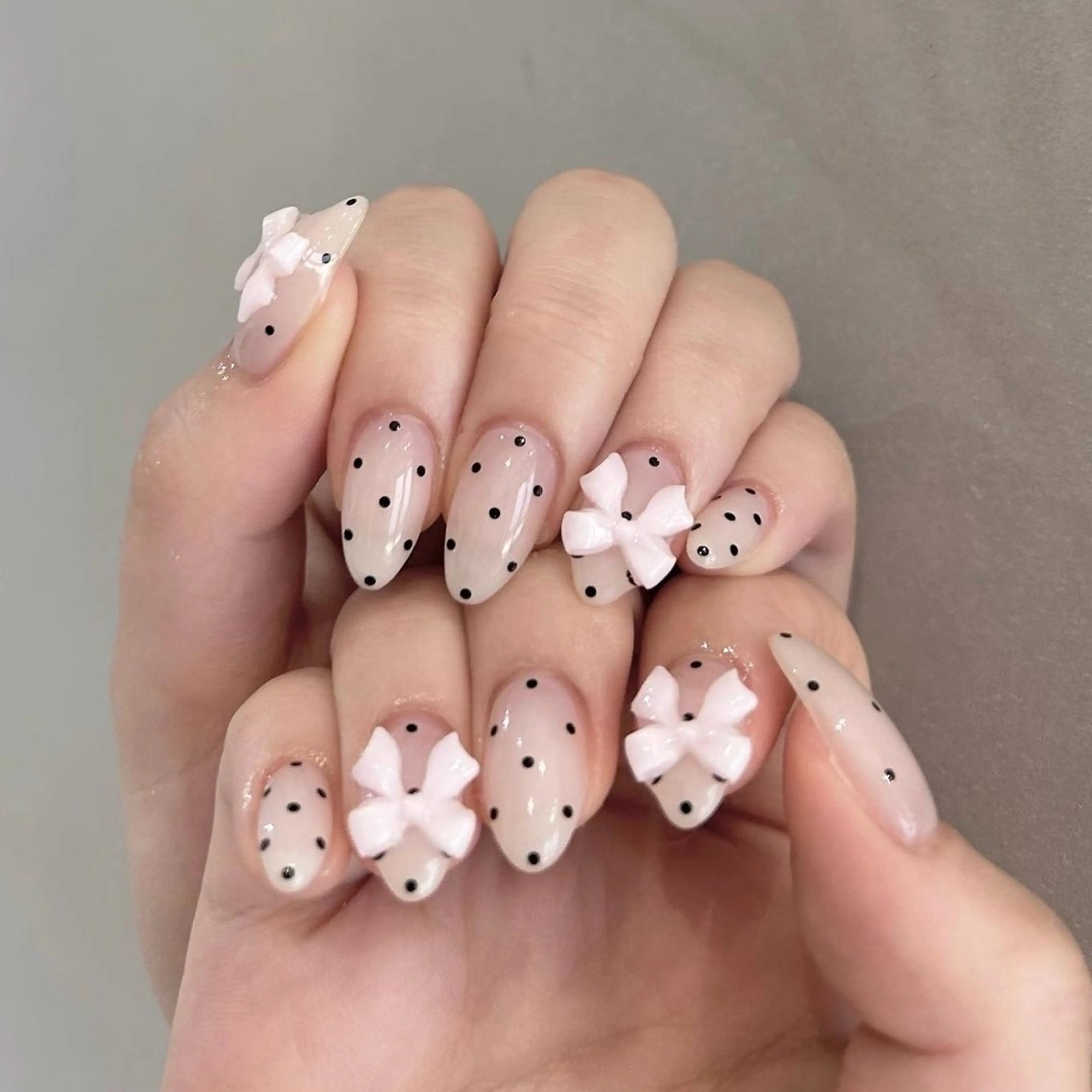 ネイル オーロラネイル チークネイル 長さ出し フットネイル フレンチネイル ハンドネイル J&C Nail Salon吉祥寺所属・Yu  Ki ネイルのネイルデザイン