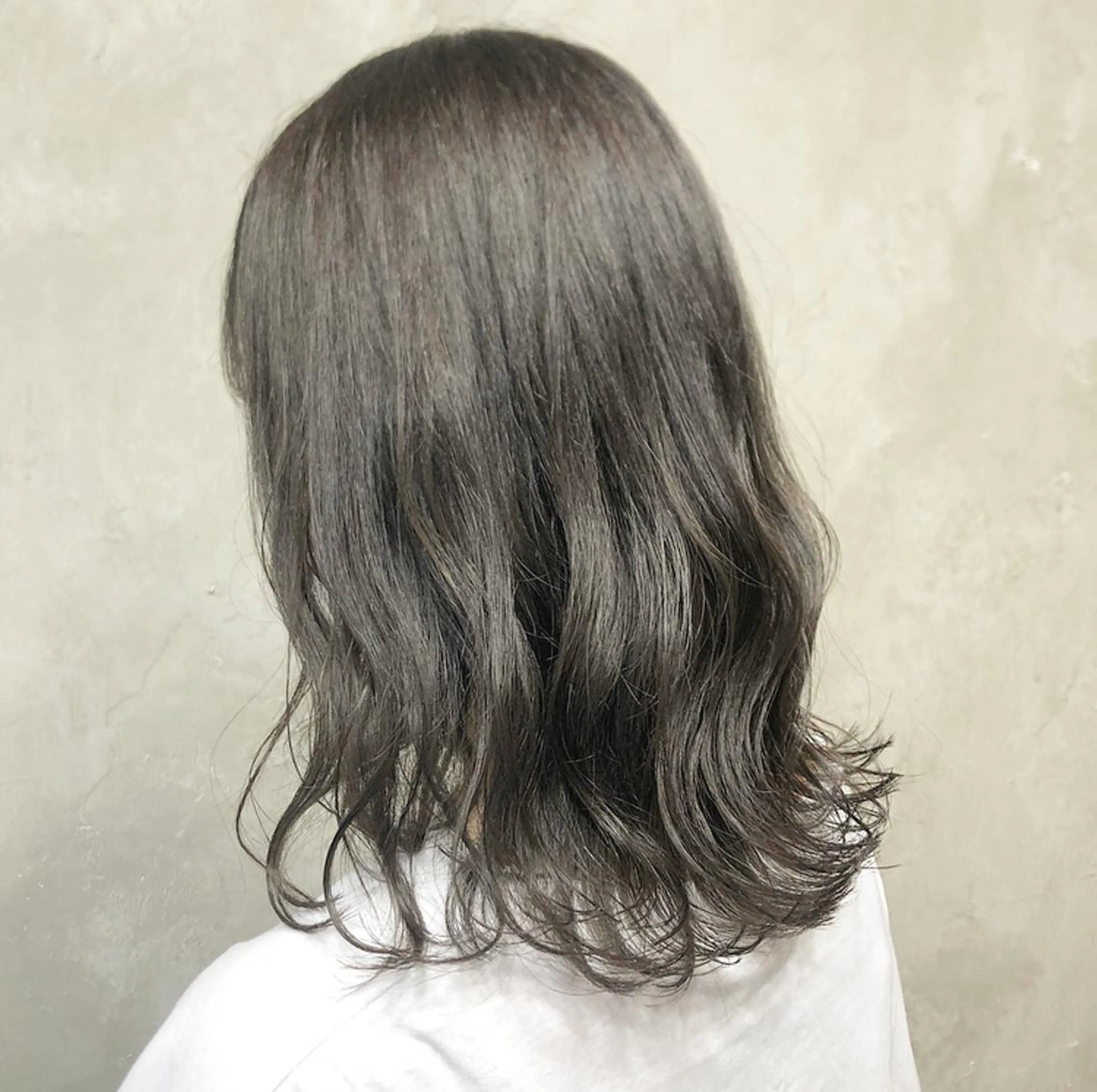 ミディアム カラー パーマ ヘアアレンジ メンズ 艶ピンク*ヘアセット 🌙shioriのヘアスタイル