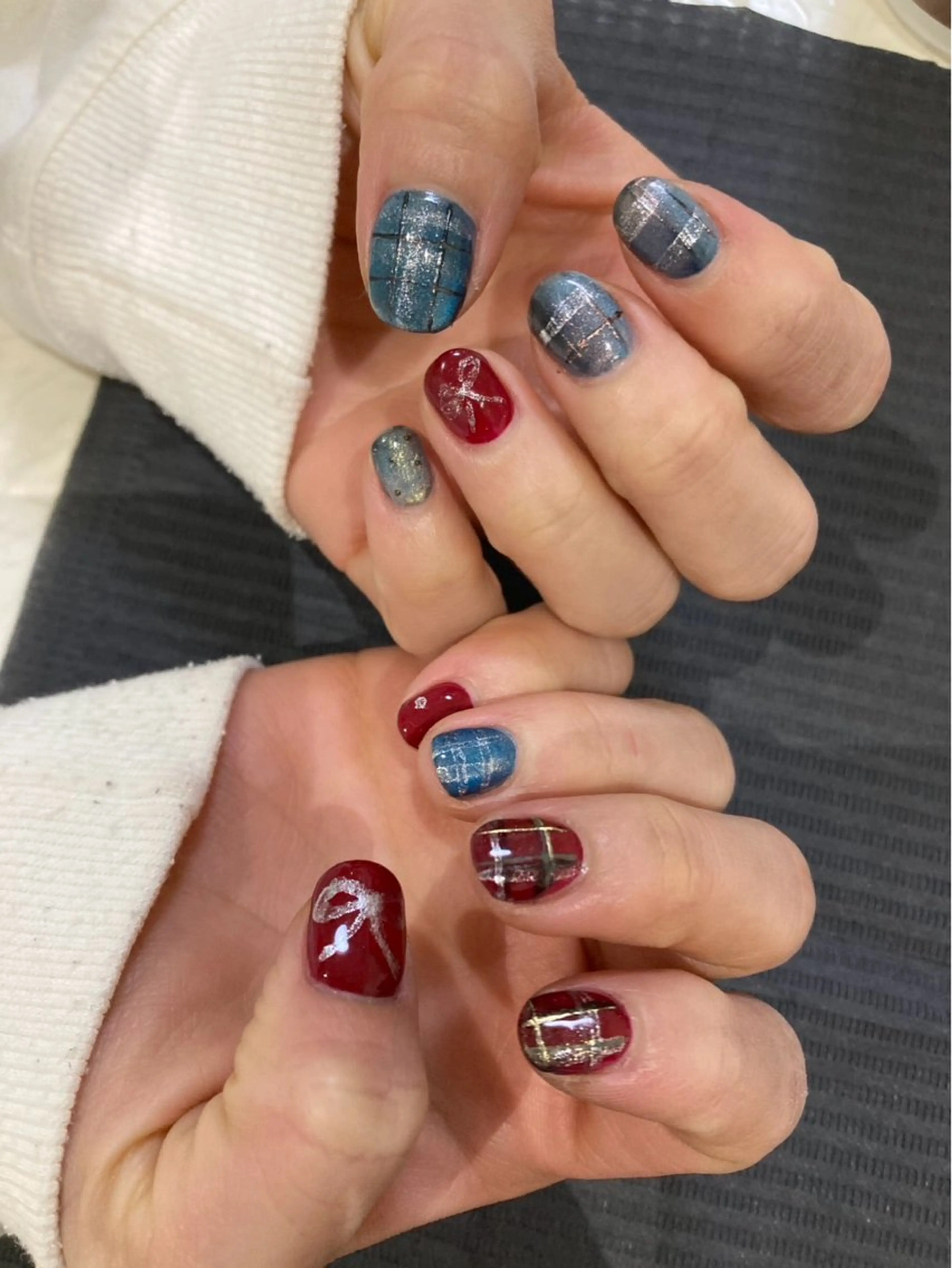 ネイル アートネイル マグネットネイル 持ち込み シンプルネイル ハンドネイル ハンドケア 爪の絵描き屋 ミテネイルのネイルデザイン