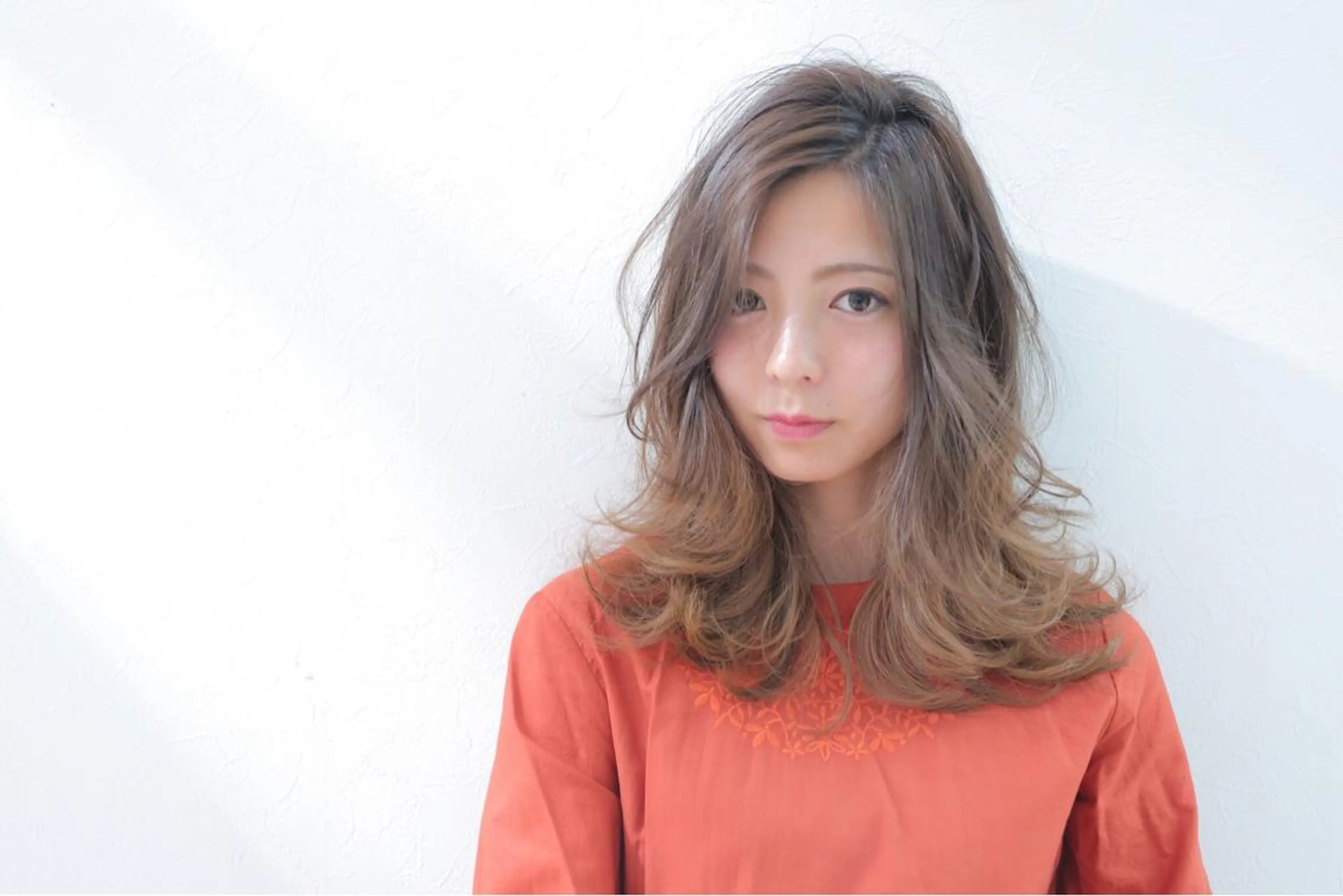 セミロング 小顔カット✨ 透明感カラー/村上のヘアスタイル