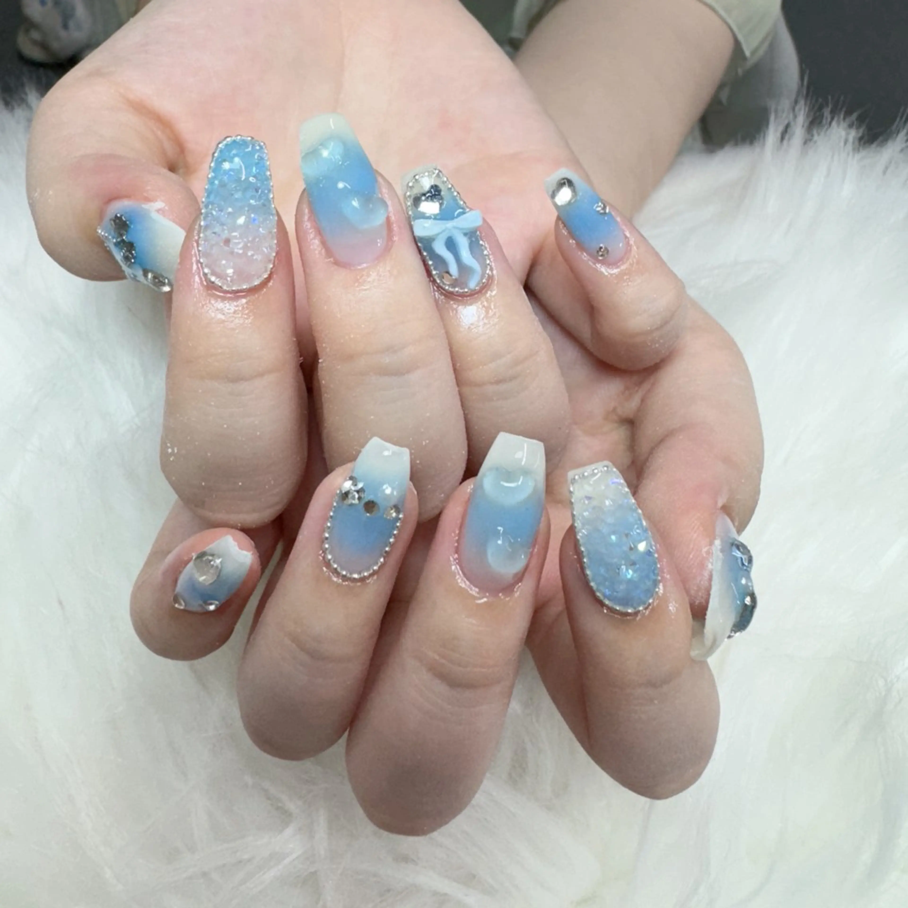 ネイル ハンドネイル 🎀nana🫧 ワンホンネイル🎀のネイルデザイン