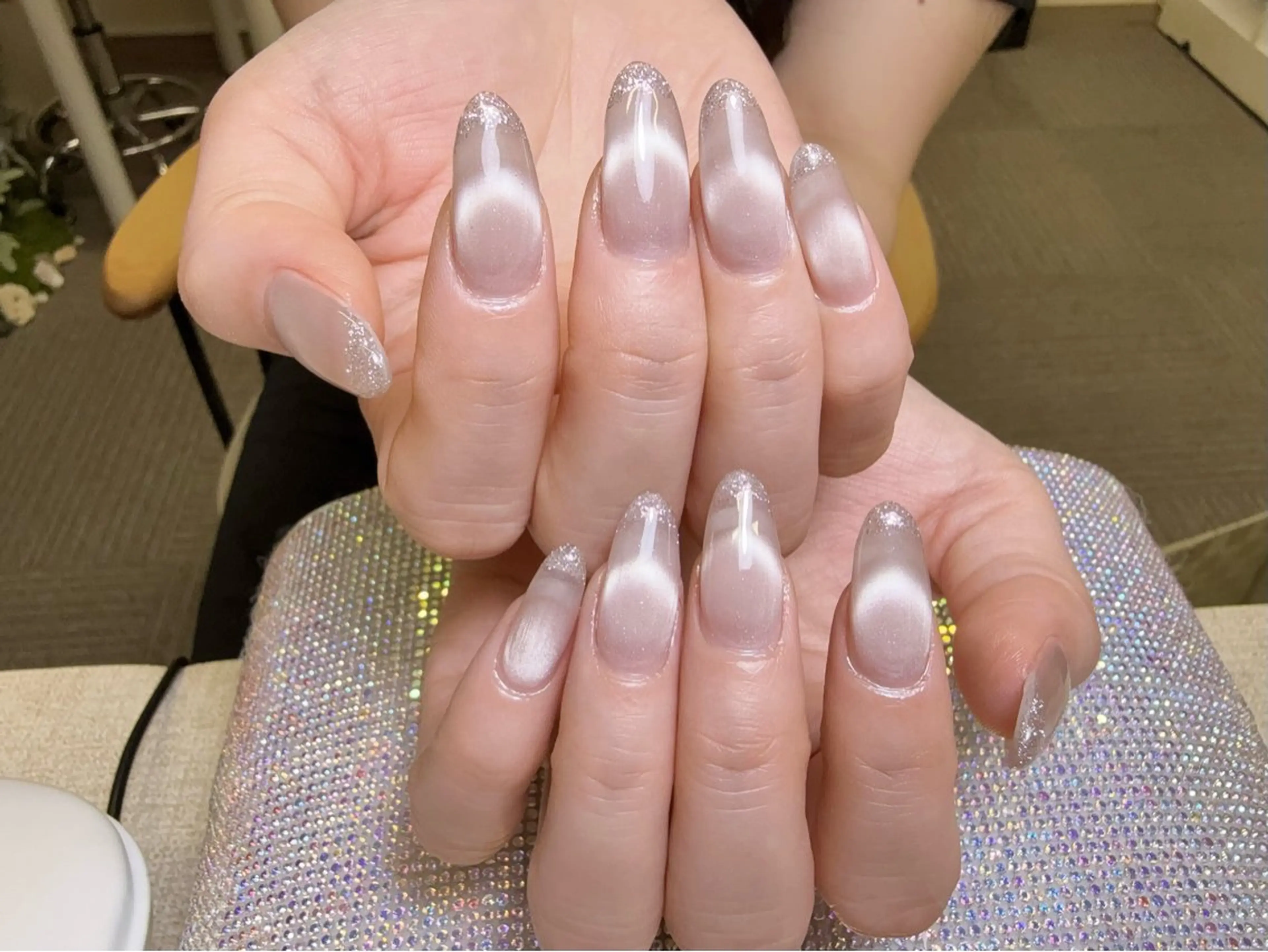 ネイル オーロラネイル チークネイル 長さ出し フットネイル フレンチネイル ハンドネイル Yu  Ki ネイルのネイルデザイン