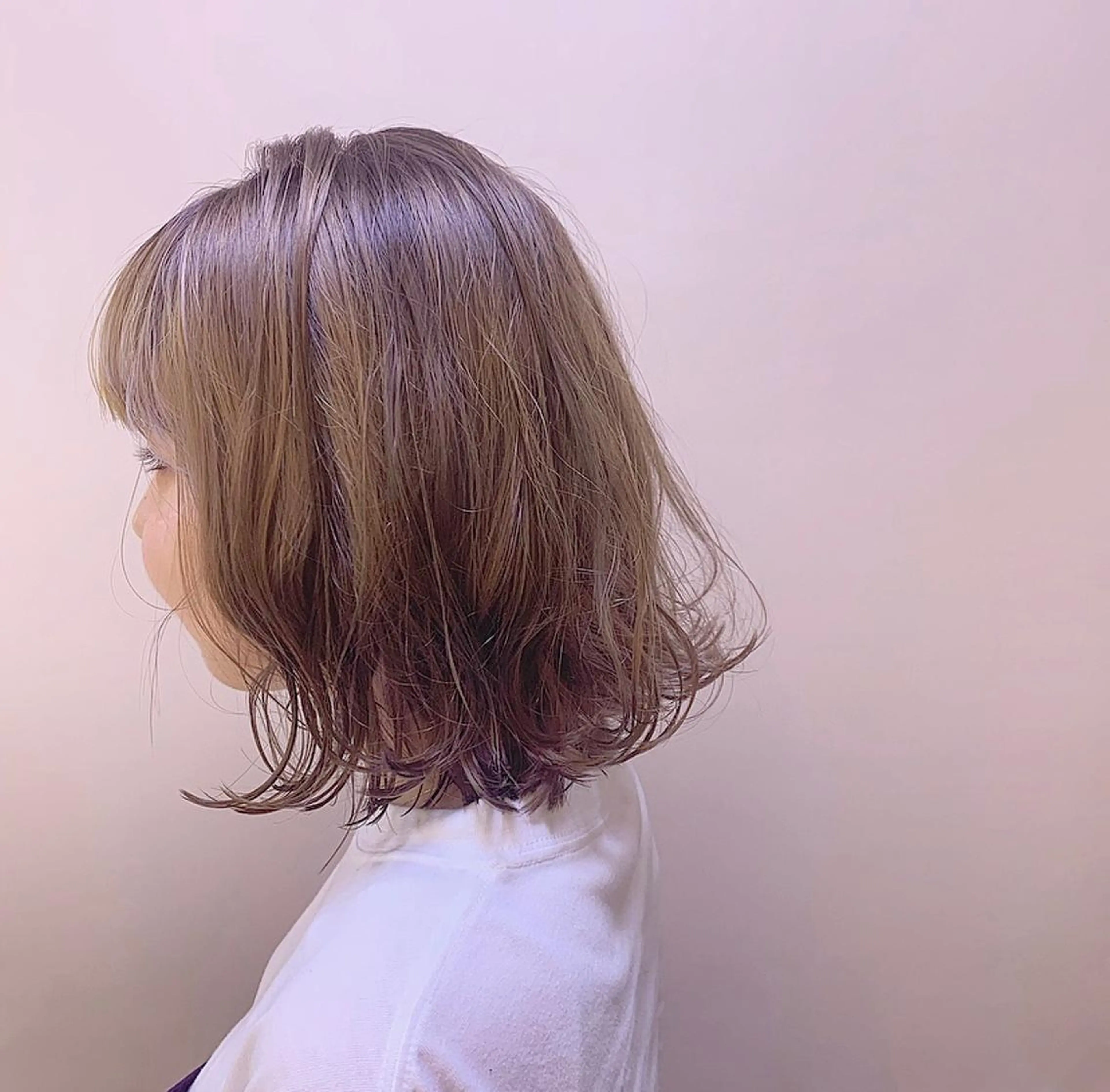ミディアム カラー 似合わせカットカラー ♡佐藤捺美のヘアスタイル