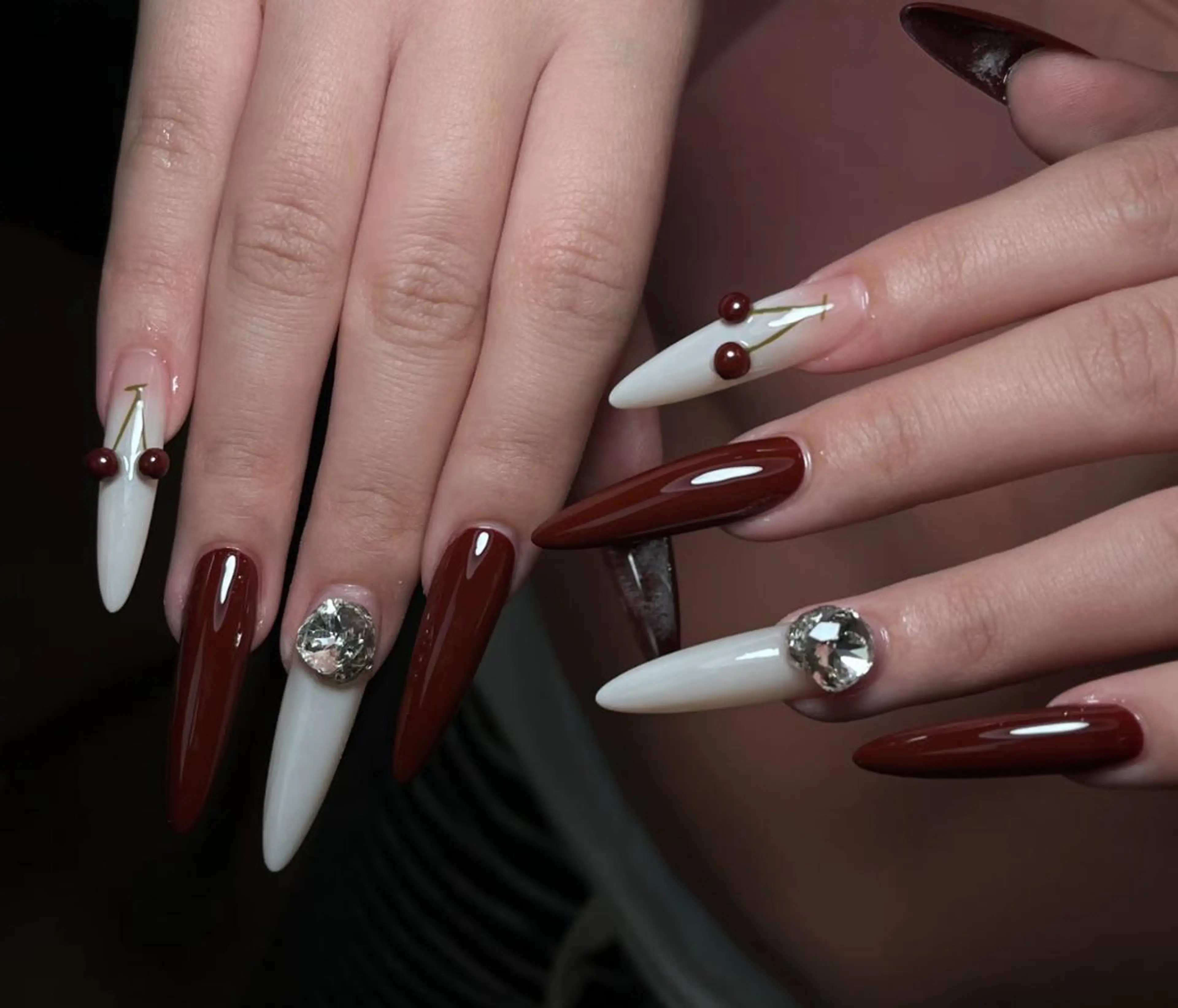 ネイル ハンドネイル ハンドケア 🍑 momo_nailのネイルデザイン