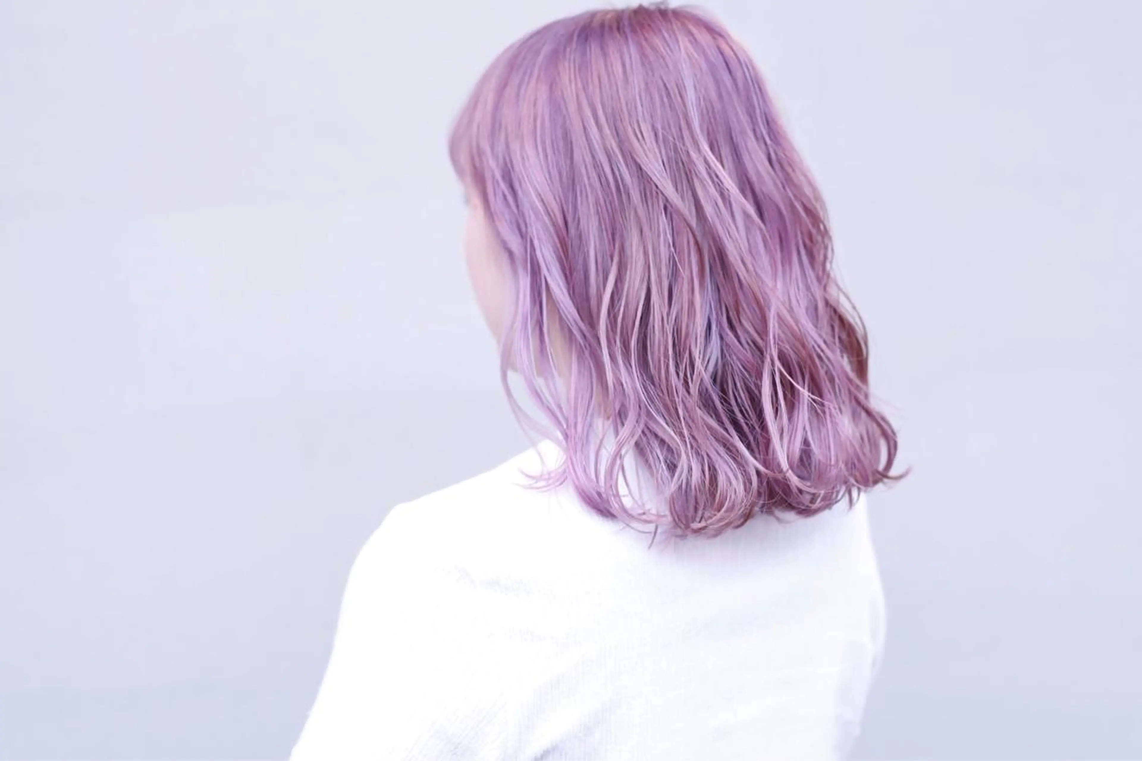 ミディアム カラー ブリーチ 透明感カラー ピンクカラー ill/ダブルカラー 髪質改善/小島のヘアスタイル