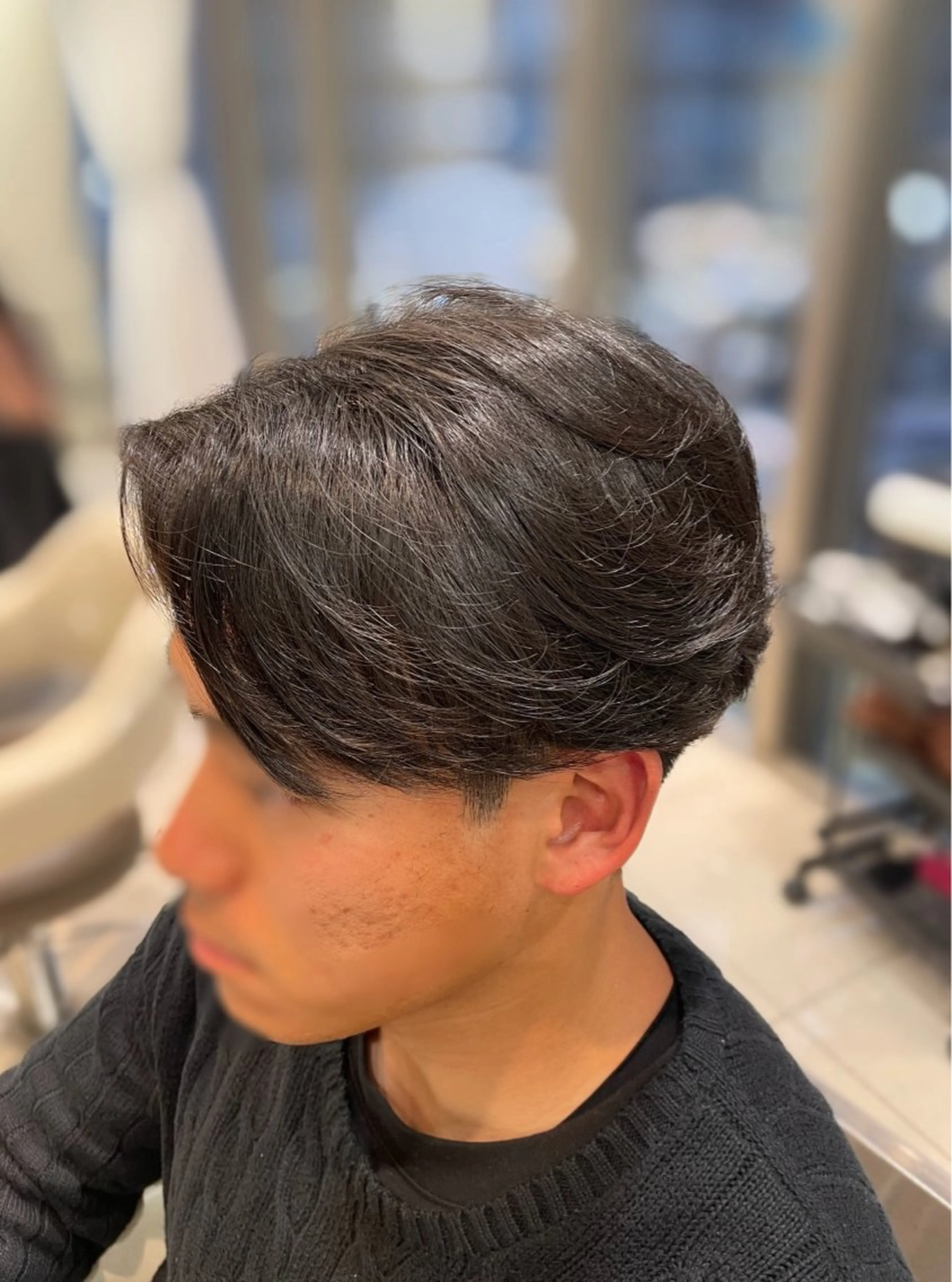 パーマ メンズ センターパート メンズパーマ 縮毛矯正 ニュアンスパーマ カット パーマ 🔹メンズ縮毛矯正 川島爽楽🔹のヘアスタイル