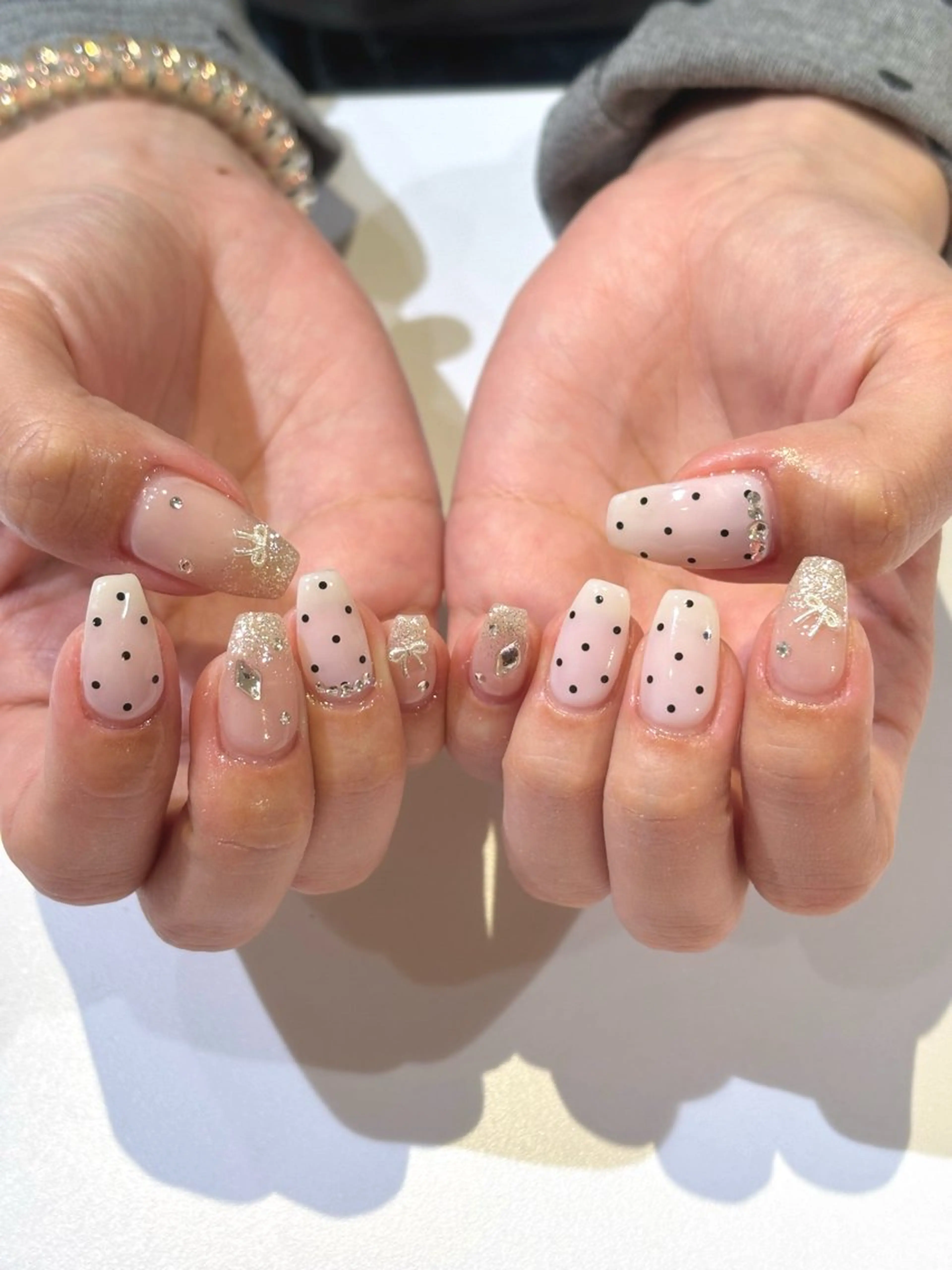 ネイル REINA .のネイルデザイン