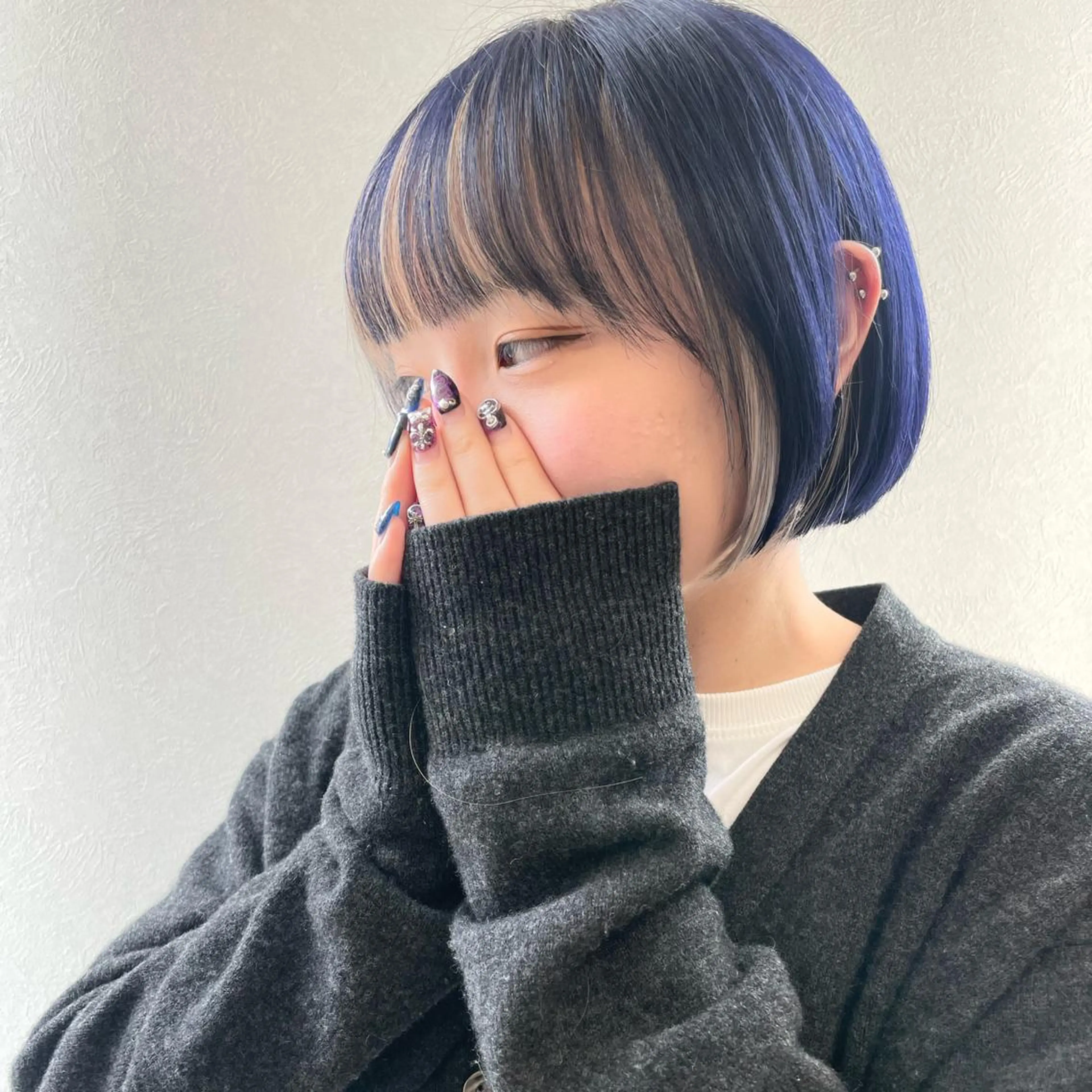 ショート ボブ ハイライト 髪質改善 レイヤーカット ショートヘア カット ヘアカラー トリートメント 🎗️comoda 神戸三宮 髪質改善のヘアスタイル