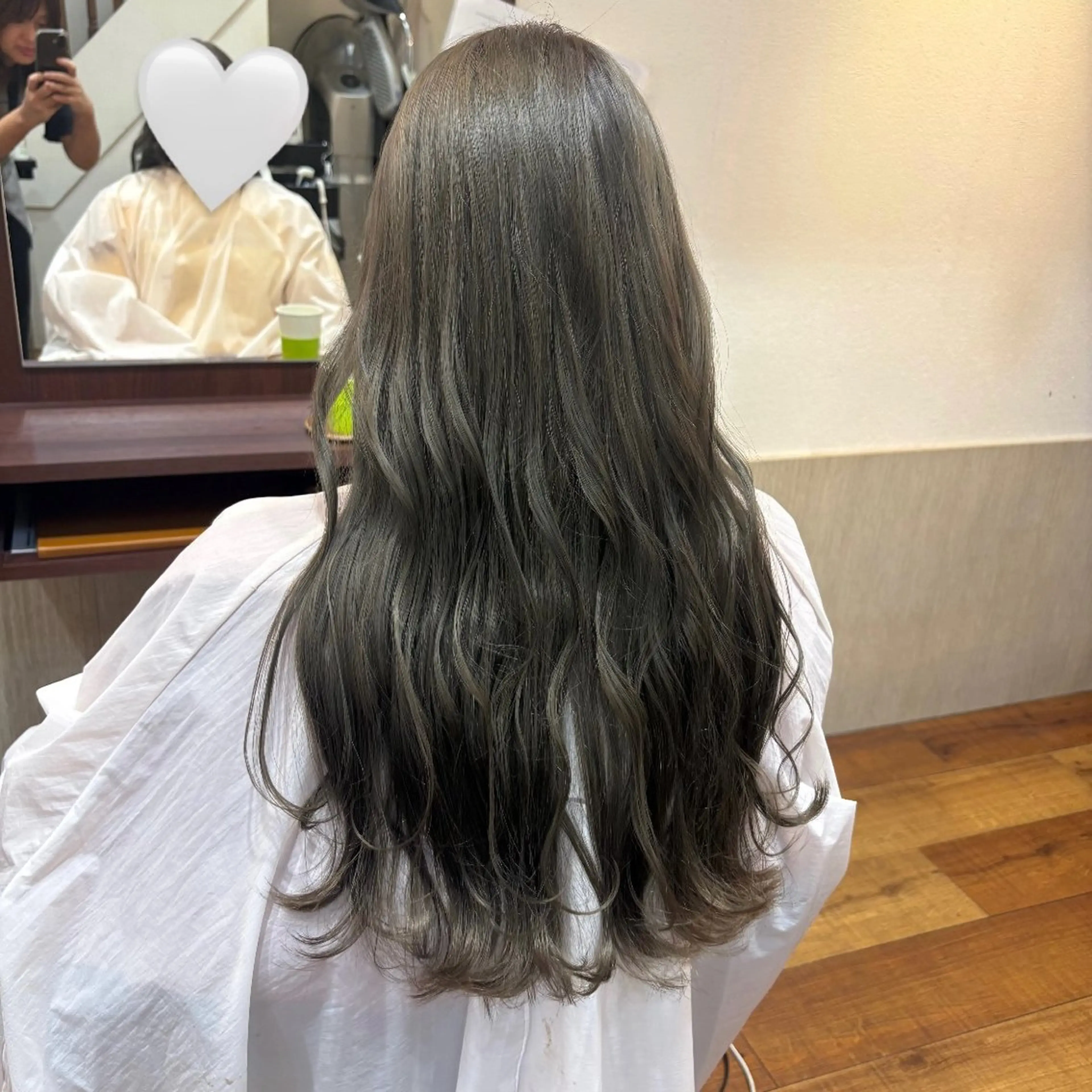 ロング 髪質改善カラー 縮毛矯正🤍辻桃加のヘアスタイル