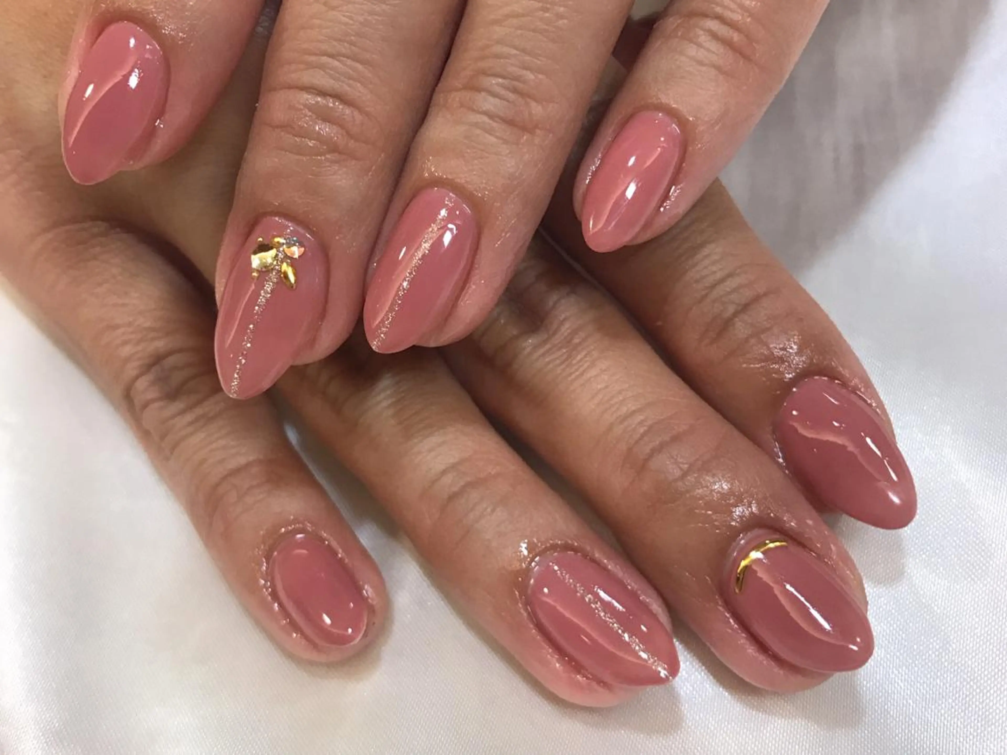 ネイル ハンドネイル 中川 愛理のネイルデザイン