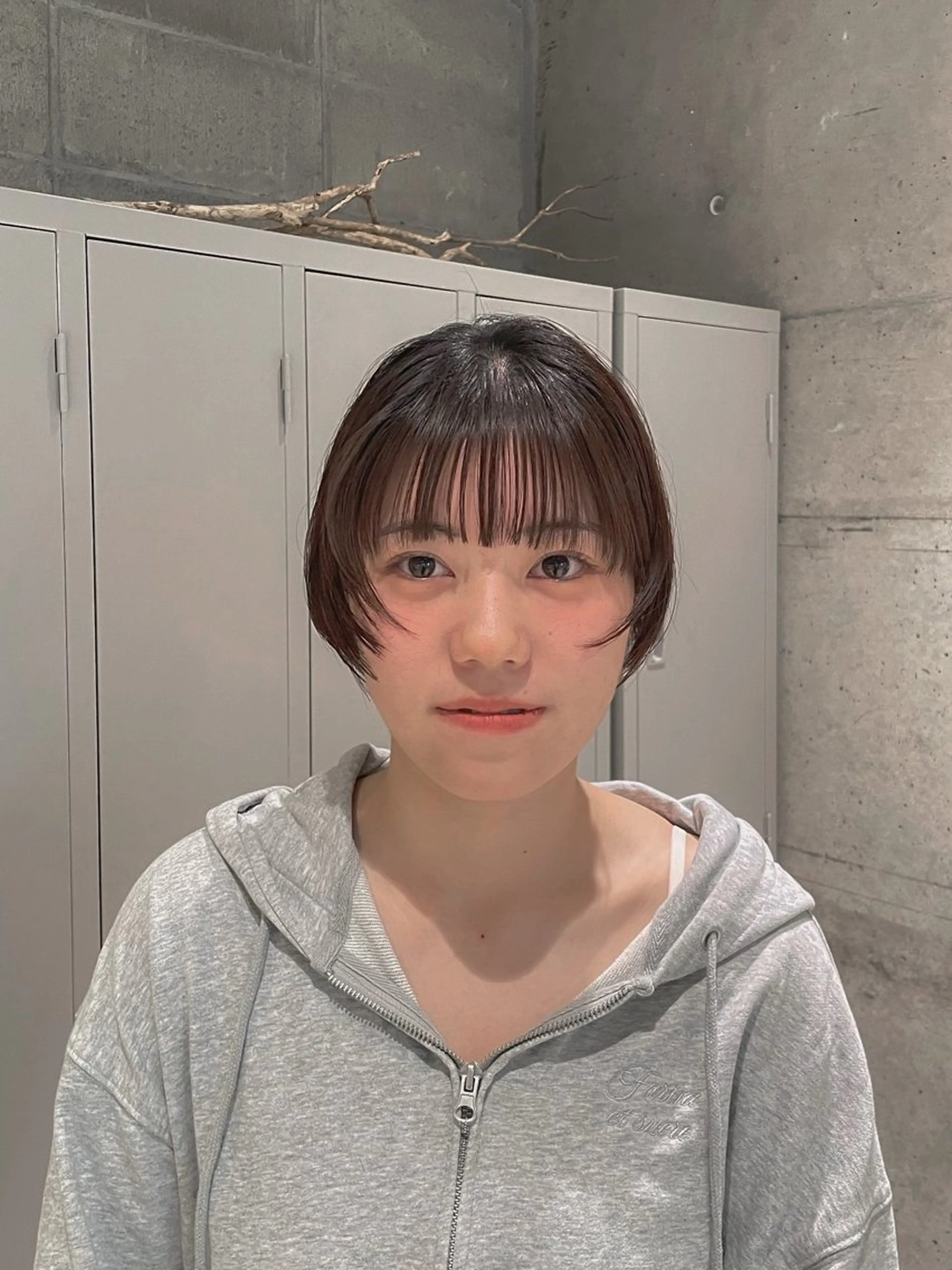 ショート カラー 顔周りカット レイヤーカット ショートヘア 艶髪🌿🫧 yukakoのヘアスタイル