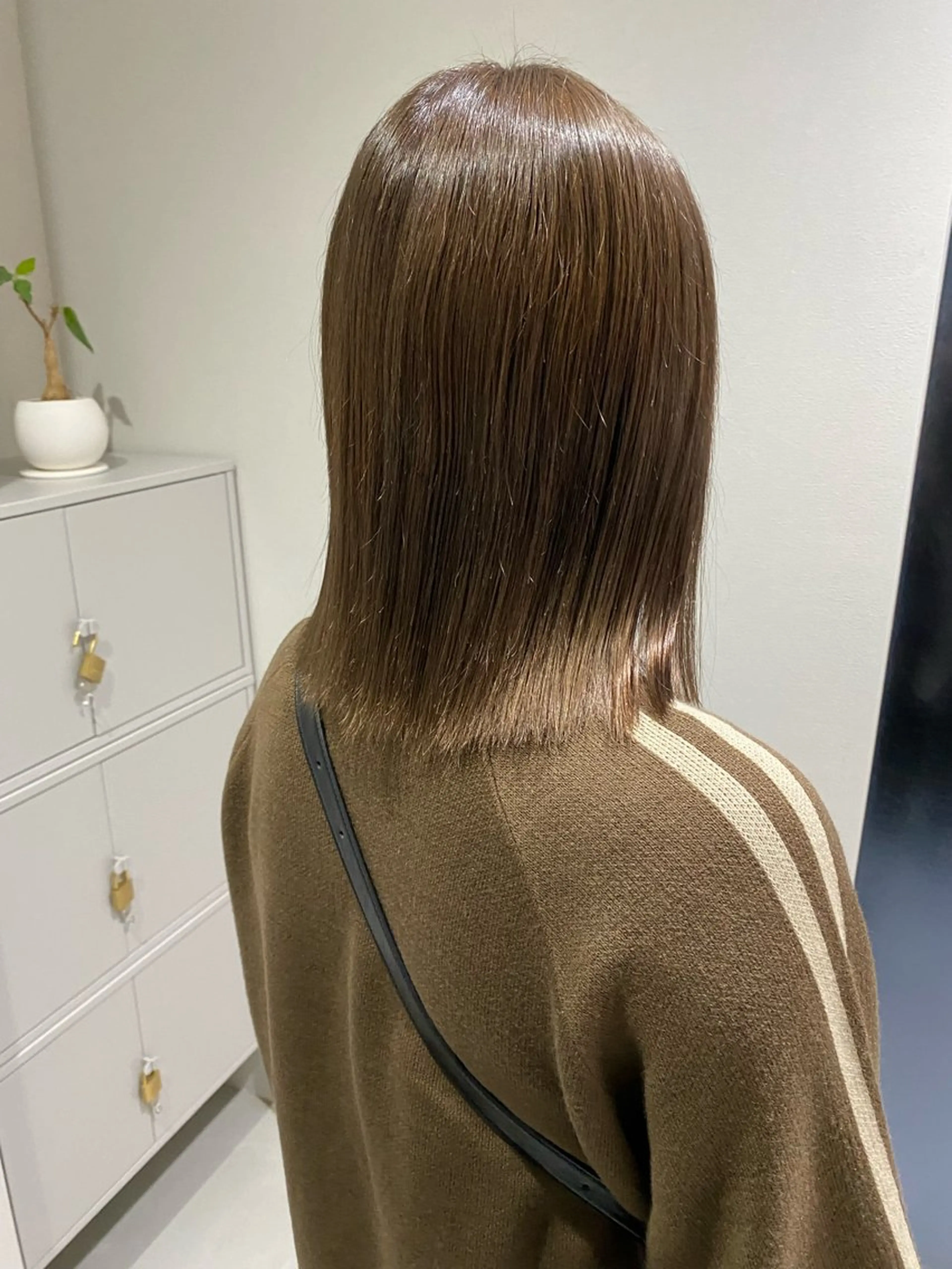 カラー ベージュカラー fab.所属・檜 果歩のヘアスタイル