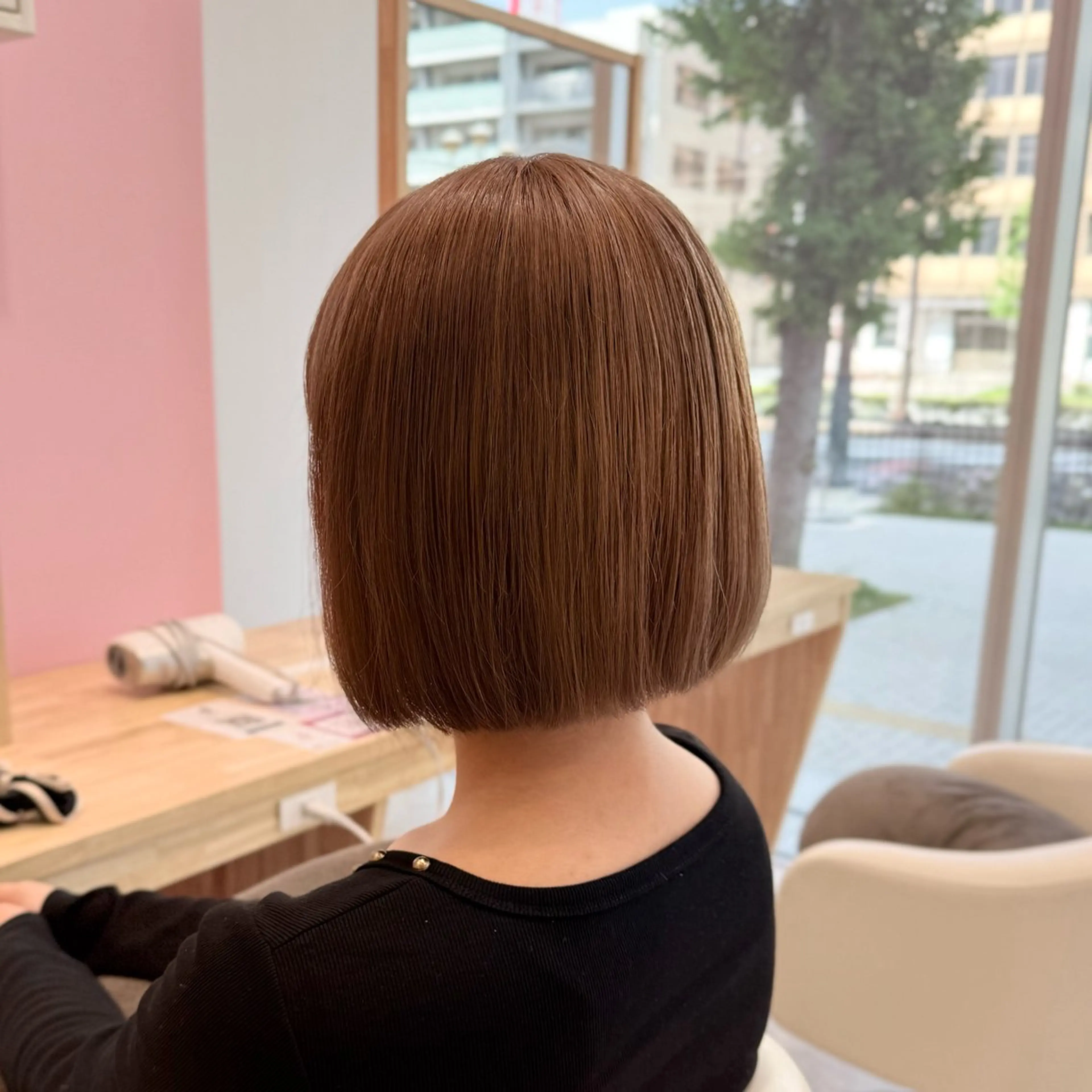 ショート カラー ブリーチ 青木 ゆんなのヘアスタイル