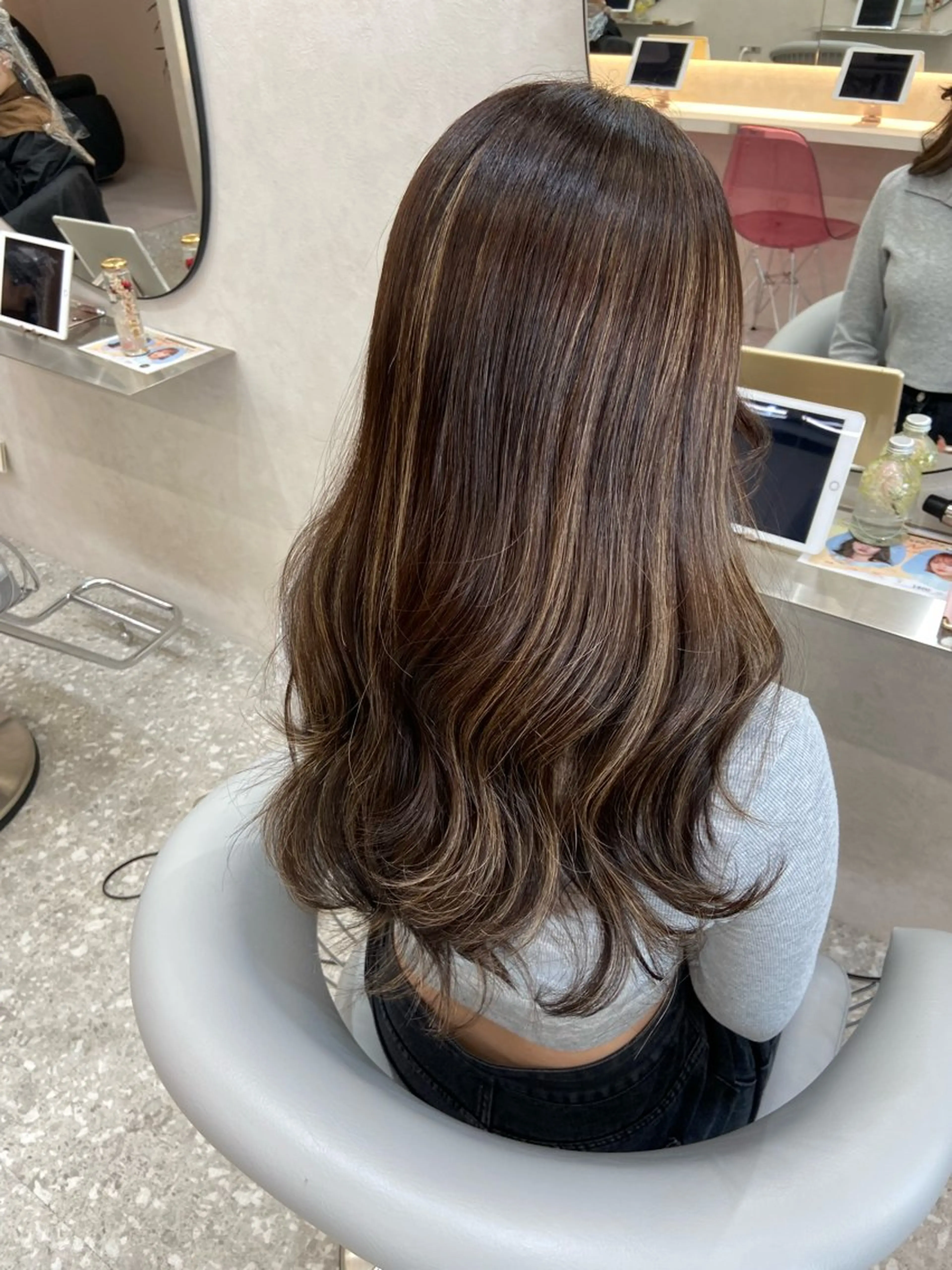 ロング カラー カット ヘアカラー トリートメント 新宿/韓国ヘア 中明度カラー/かやのヘアスタイル