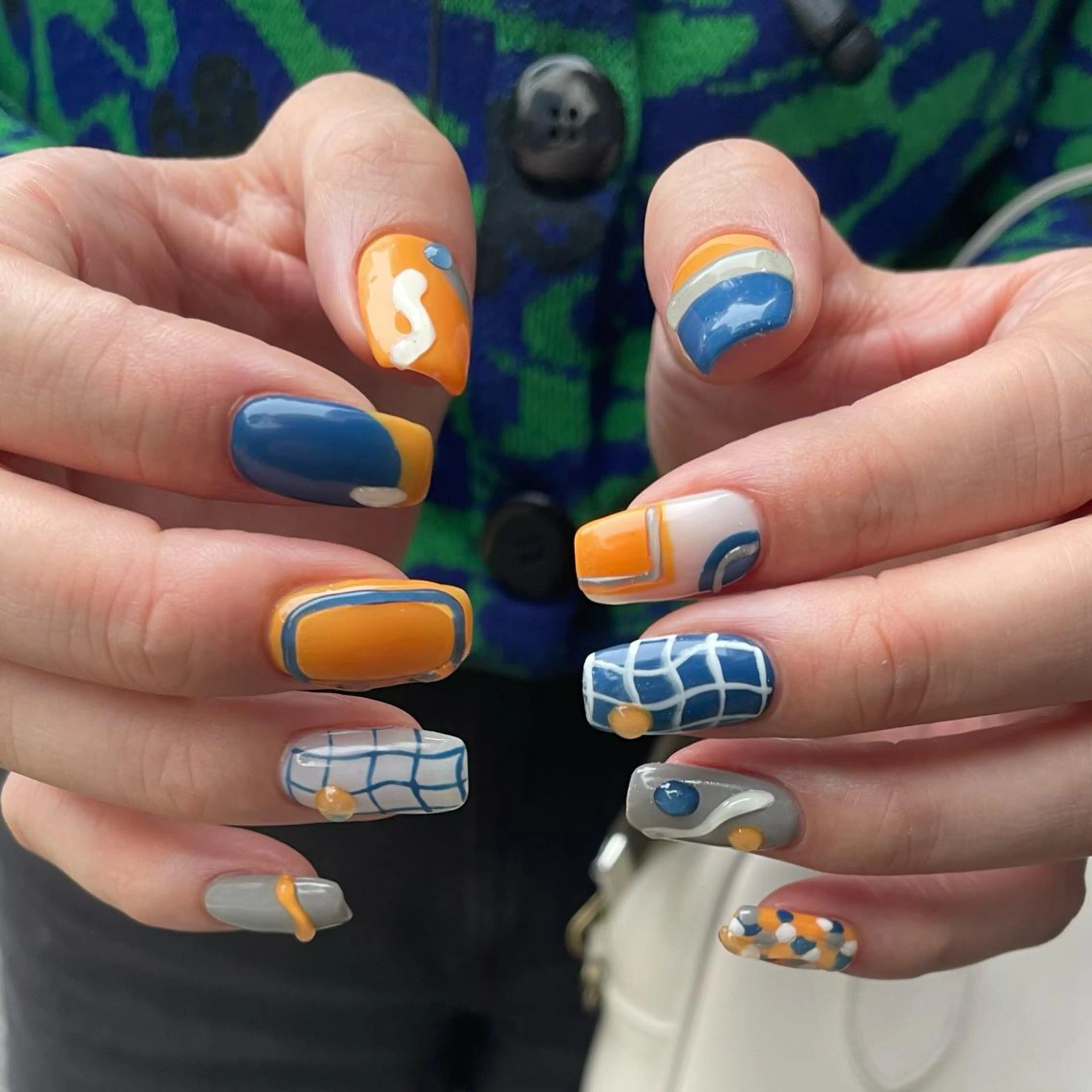 ネイル F. Lenaのネイルデザイン