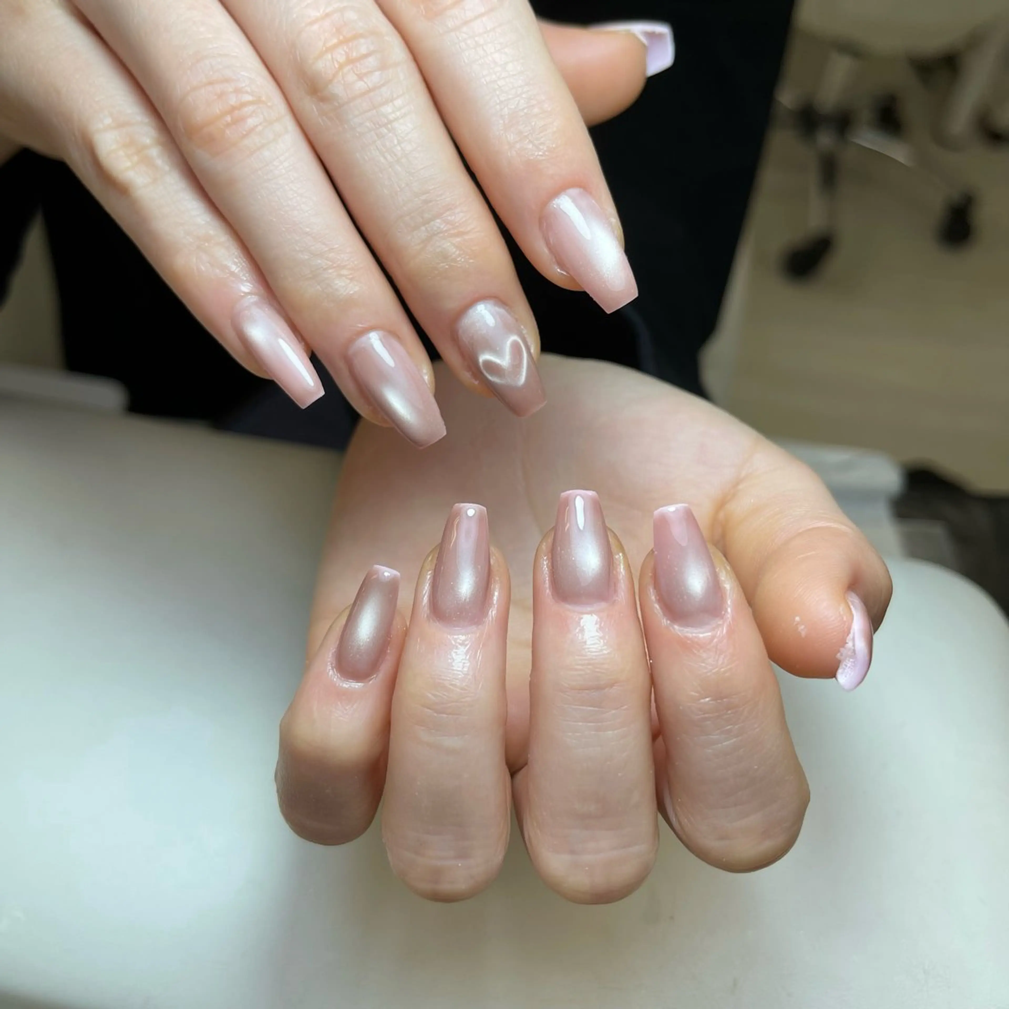ネイル チークネイル フレンチネイル グラデーション キラキラネイル 韓国ネイル HIKARIHANA NAILのネイルデザイン