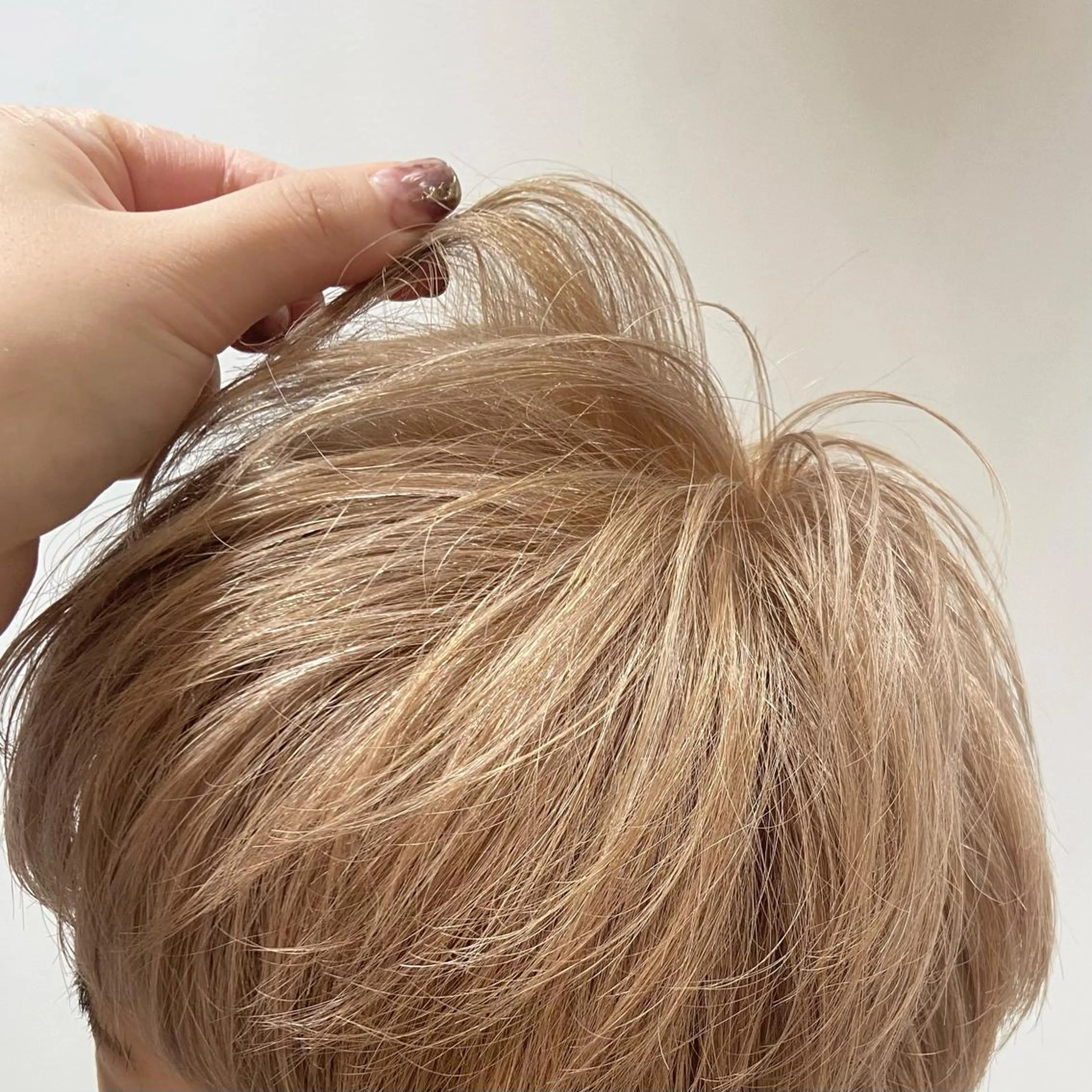 ショート カラー 🐺ウルフ/レイヤー 似合わせ‎🤍沙羅のヘアスタイル