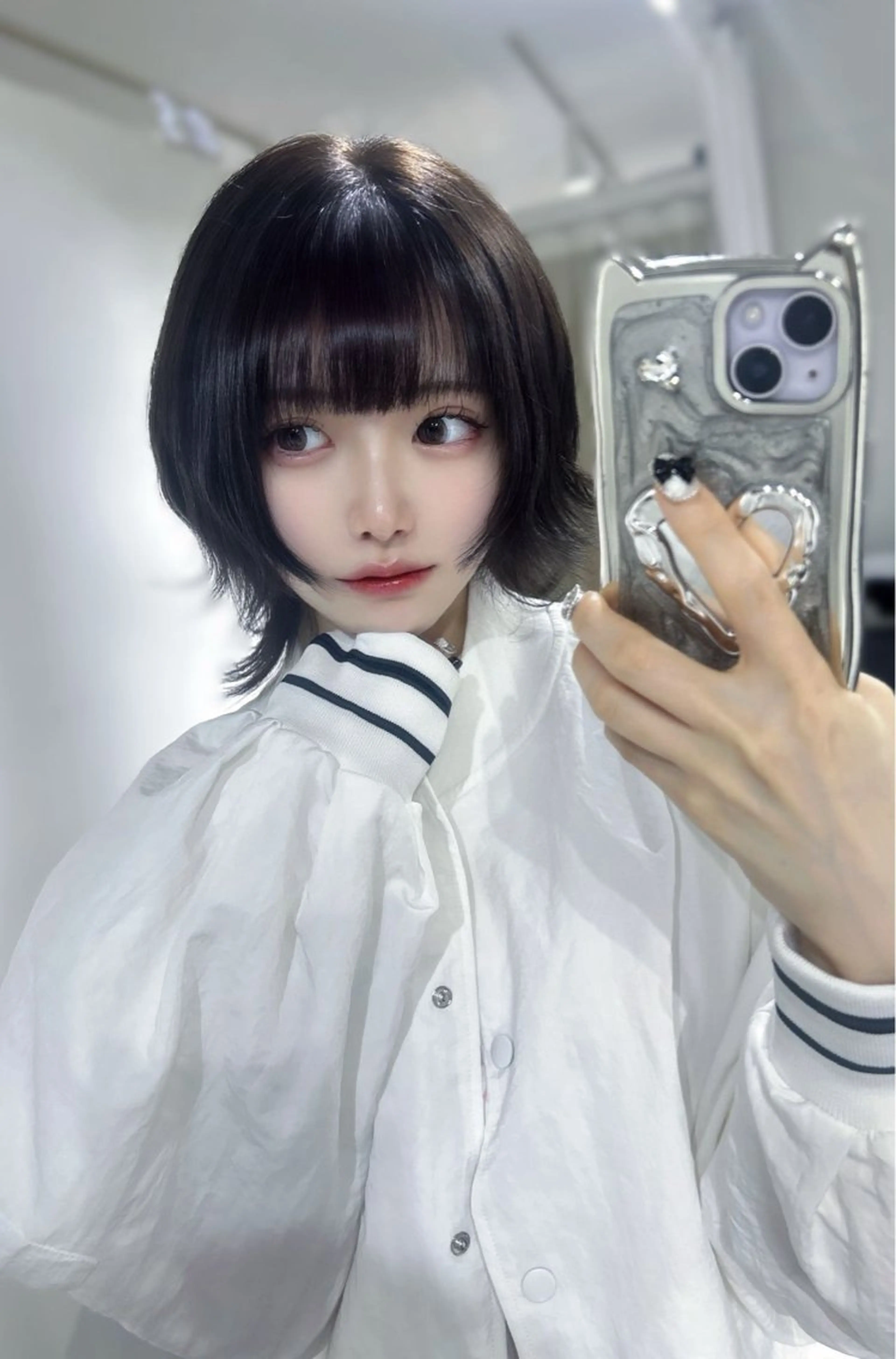 ショート カラー 顔周りカット レイヤーカット ショートヘア リラク 【Diar】オーナー アキヨシケンタのヘアスタイル